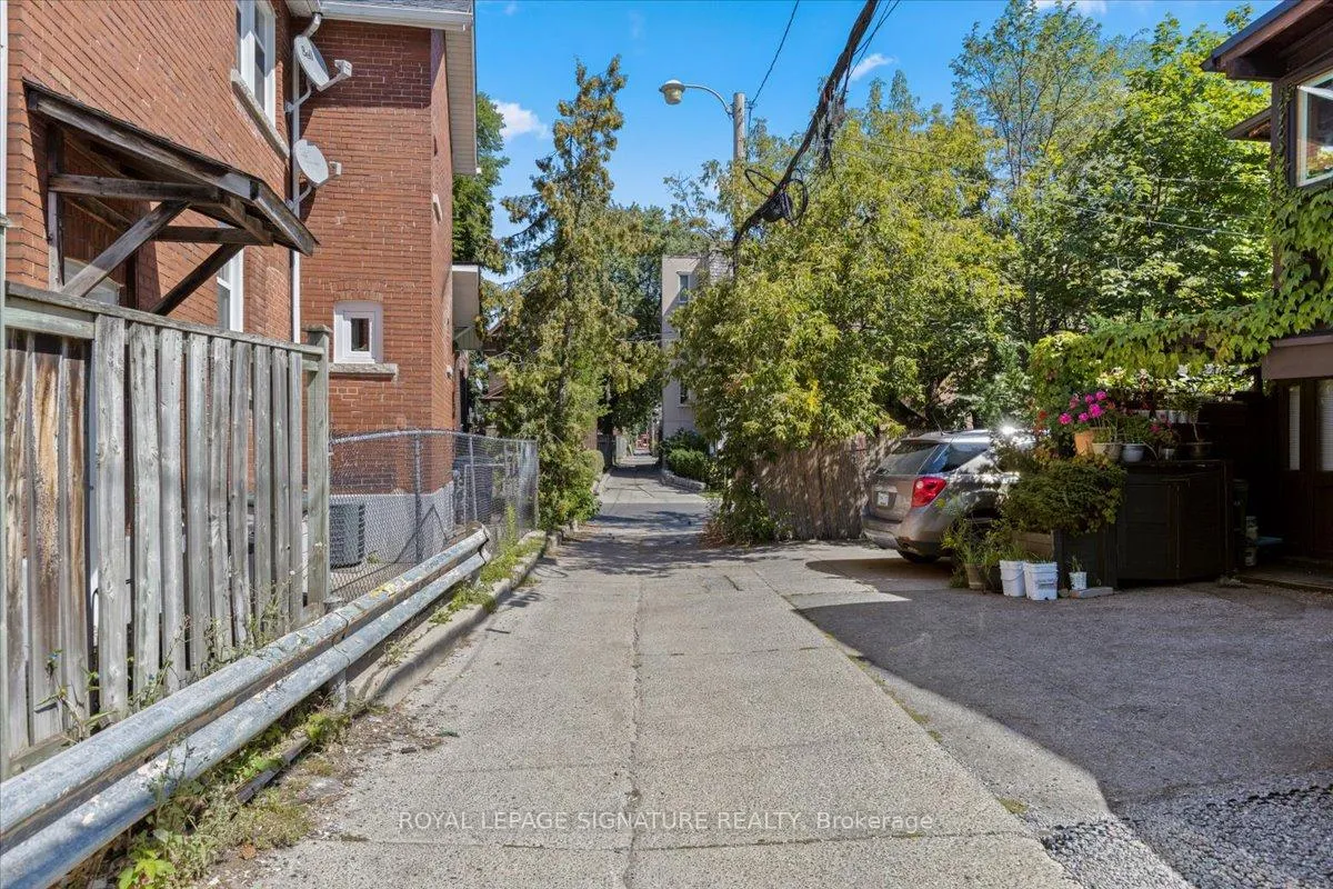 Photo 25 of Unit 1, 982 Kingston Road, Toronto, East End-Danforth — HOMEH