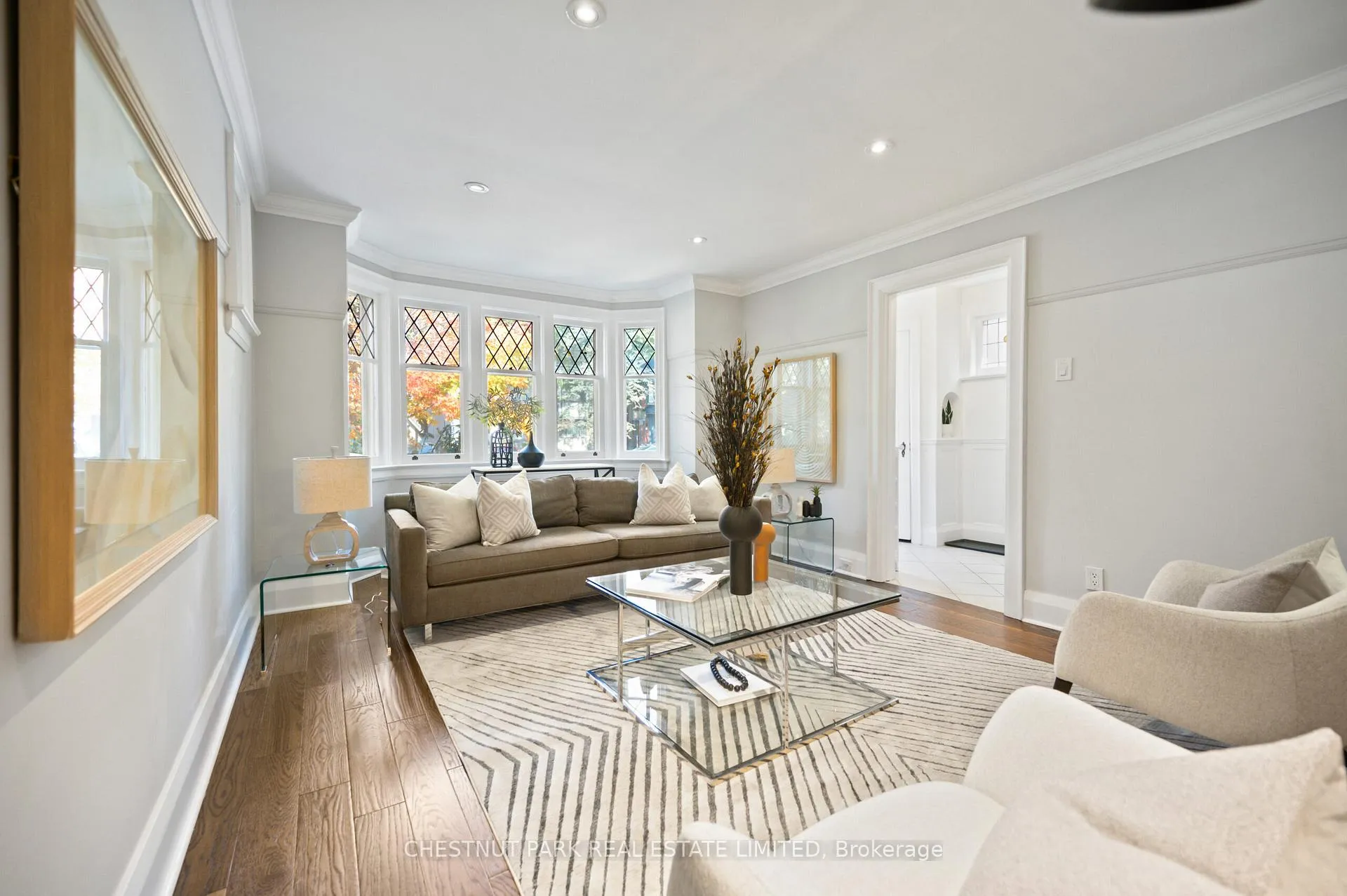 Photo 4 of 409 Castlefield Avenue, Toronto, Lawrence Park South — HOMEH