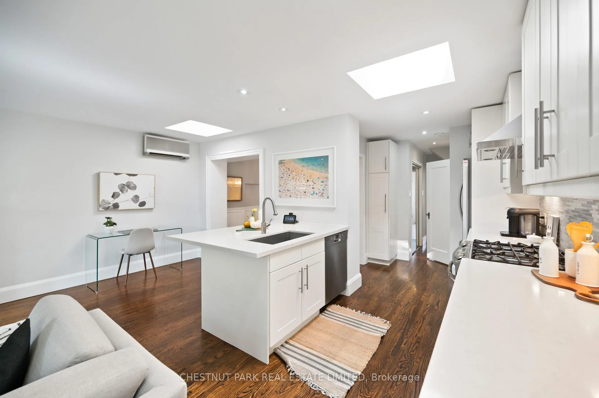 Photo 11 of 409 Castlefield Avenue, Toronto, Lawrence Park South — HOMEH