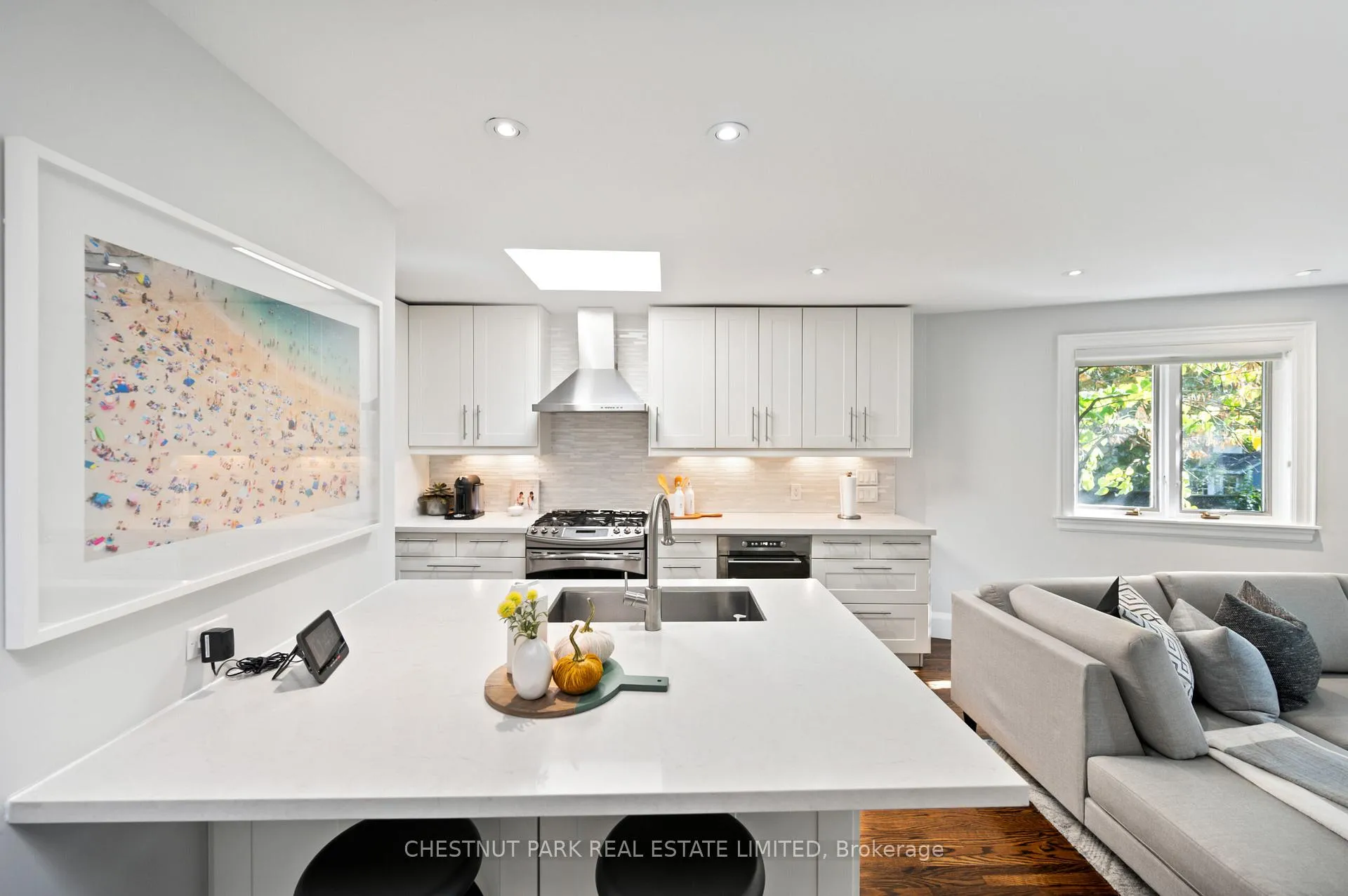 Photo 14 of 409 Castlefield Avenue, Toronto, Lawrence Park South — HOMEH