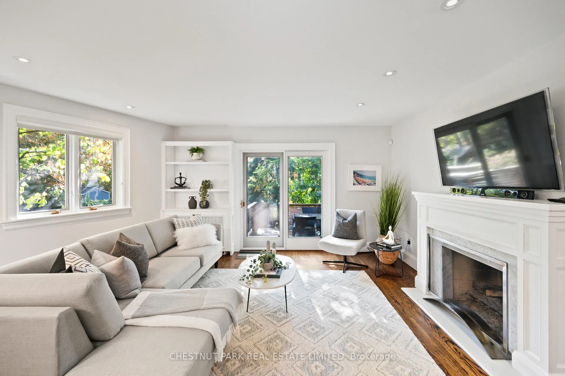 Photo 16 of 409 Castlefield Avenue, Toronto, Lawrence Park South — HOMEH