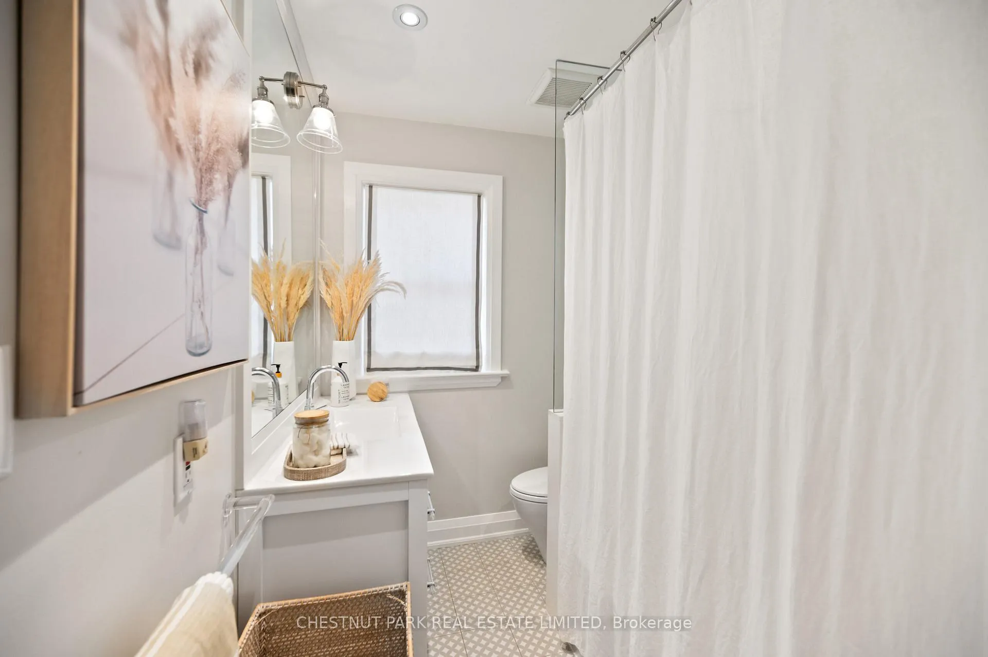 Photo 24 of 409 Castlefield Avenue, Toronto, Lawrence Park South — HOMEH