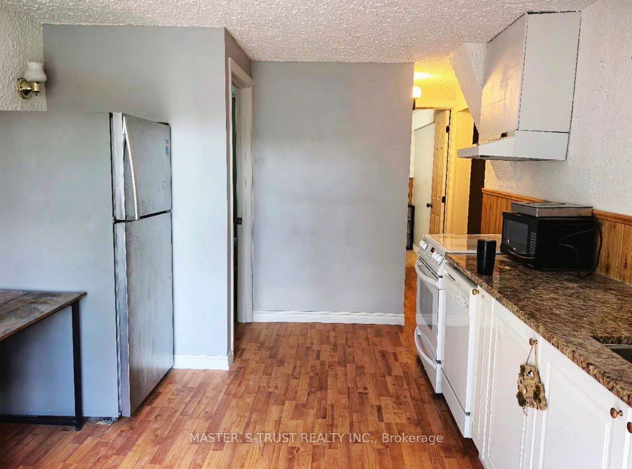 Photo 6 of Unit Bsmt, 77 Bechtel Drive, Kitchener — HOMEH