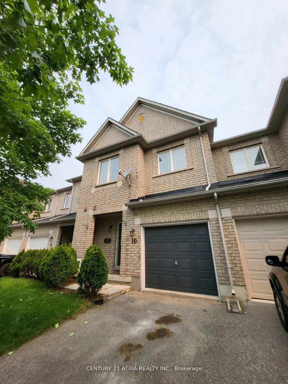 Photo 1 of 10 Marshview Avenue, Aurora, Bayview Northeast — HOMEH