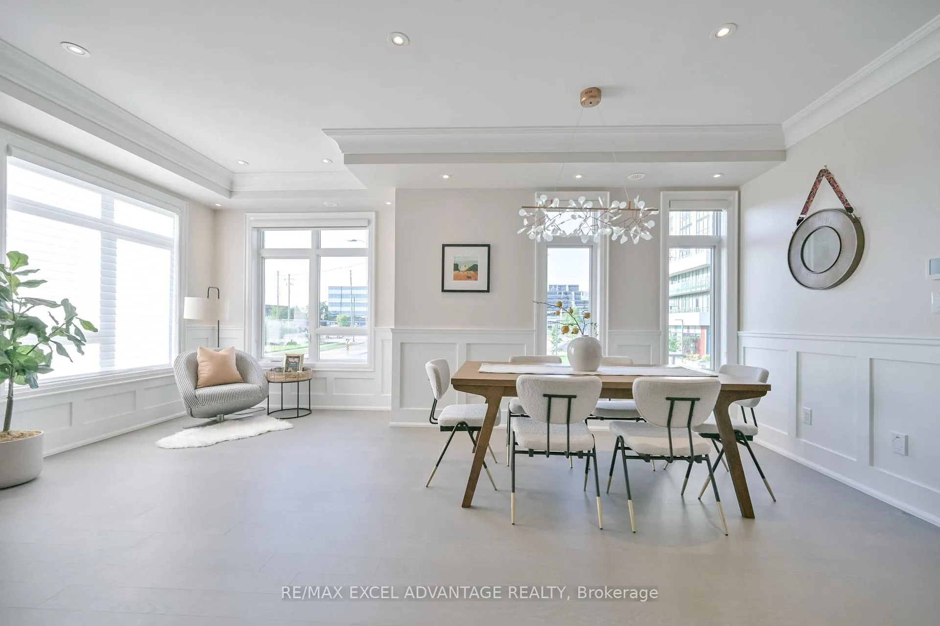 Photo 2 of 50 South Park Road, Markham, Commerce Valley — HOMEH