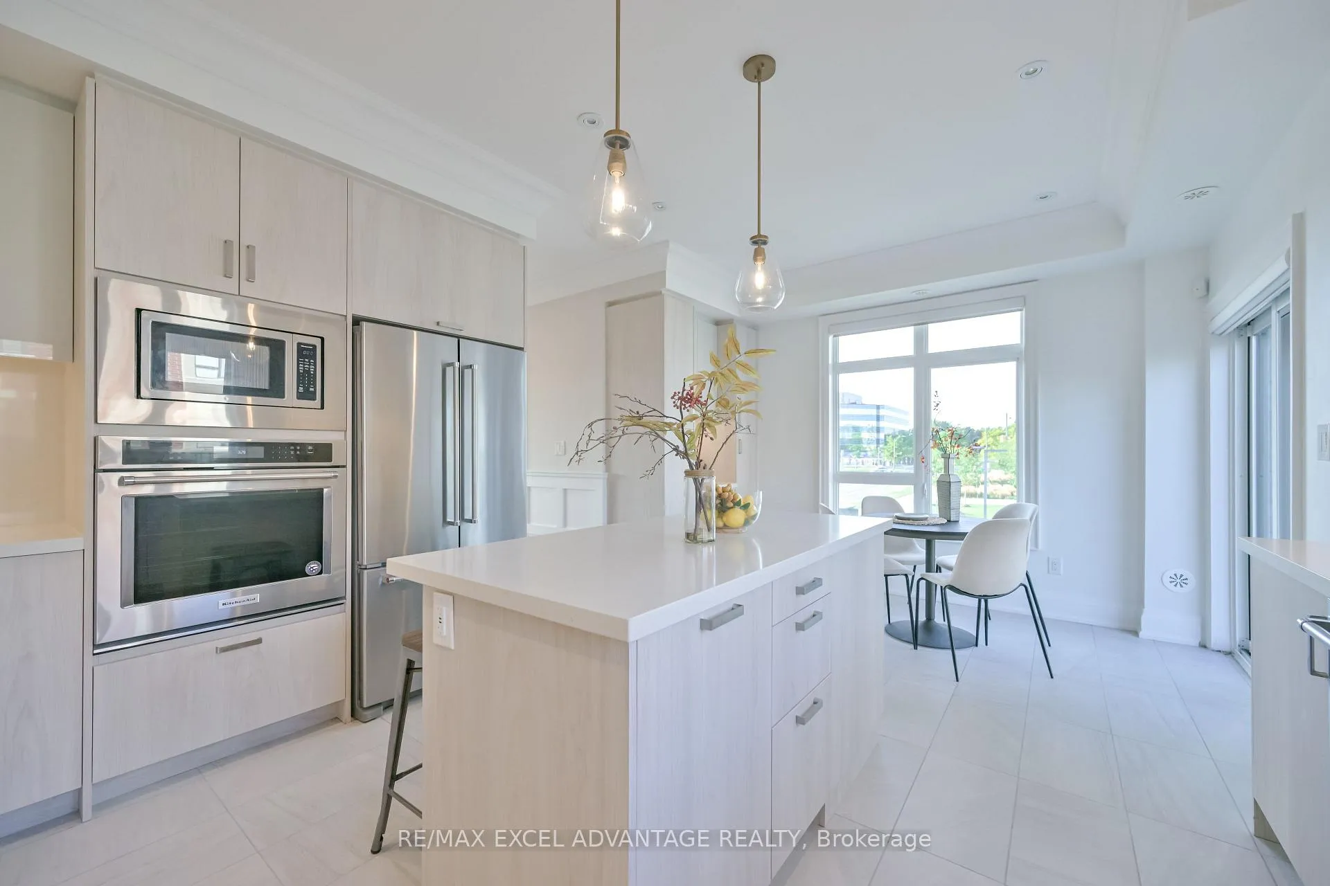 Photo 10 of 50 South Park Road, Markham, Commerce Valley — HOMEH