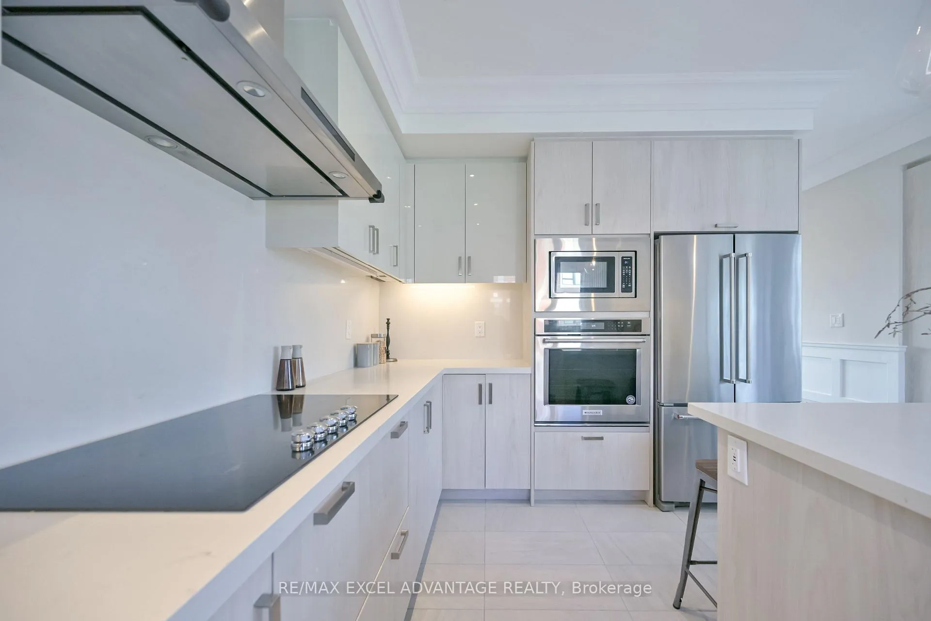 Photo 11 of 50 South Park Road, Markham, Commerce Valley — HOMEH