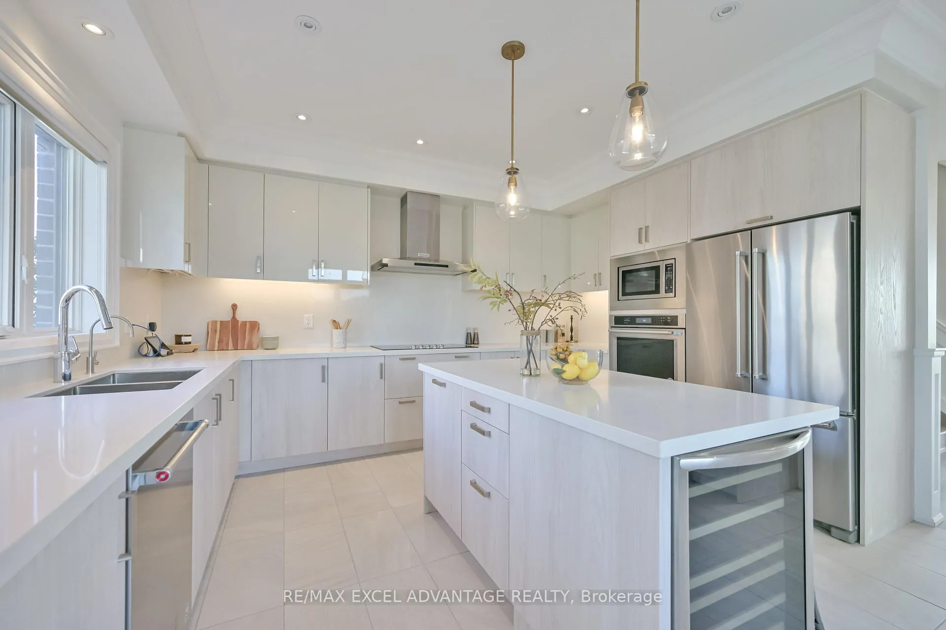 Photo 12 of 50 South Park Road, Markham, Commerce Valley — HOMEH