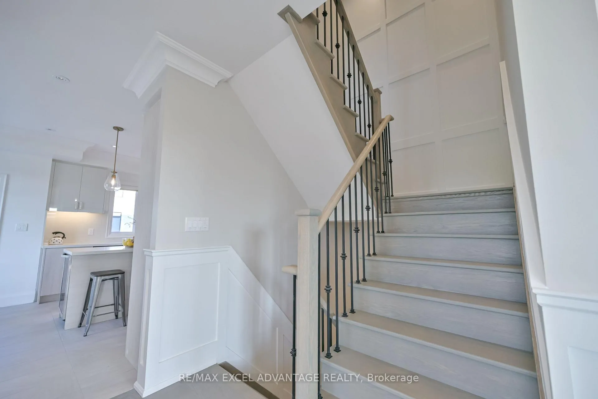 Photo 15 of 50 South Park Road, Markham, Commerce Valley — HOMEH