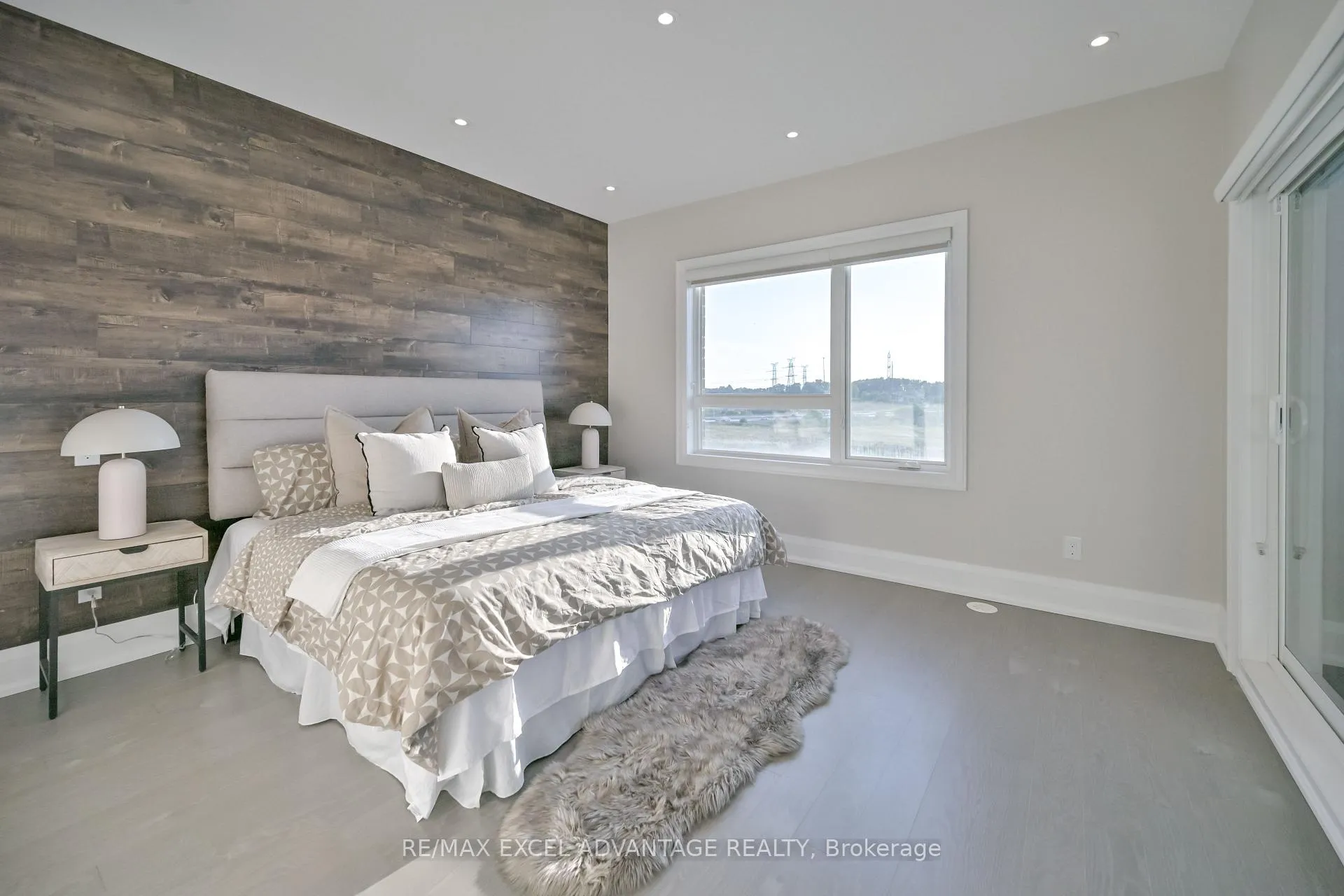 Photo 17 of 50 South Park Road, Markham, Commerce Valley — HOMEH