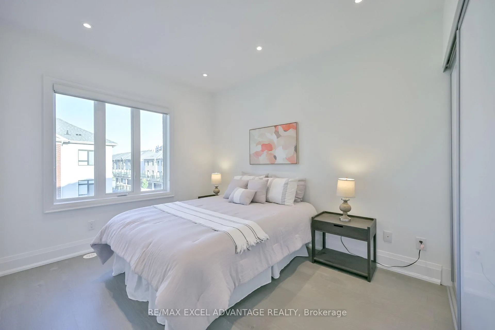 Photo 22 of 50 South Park Road, Markham, Commerce Valley — HOMEH
