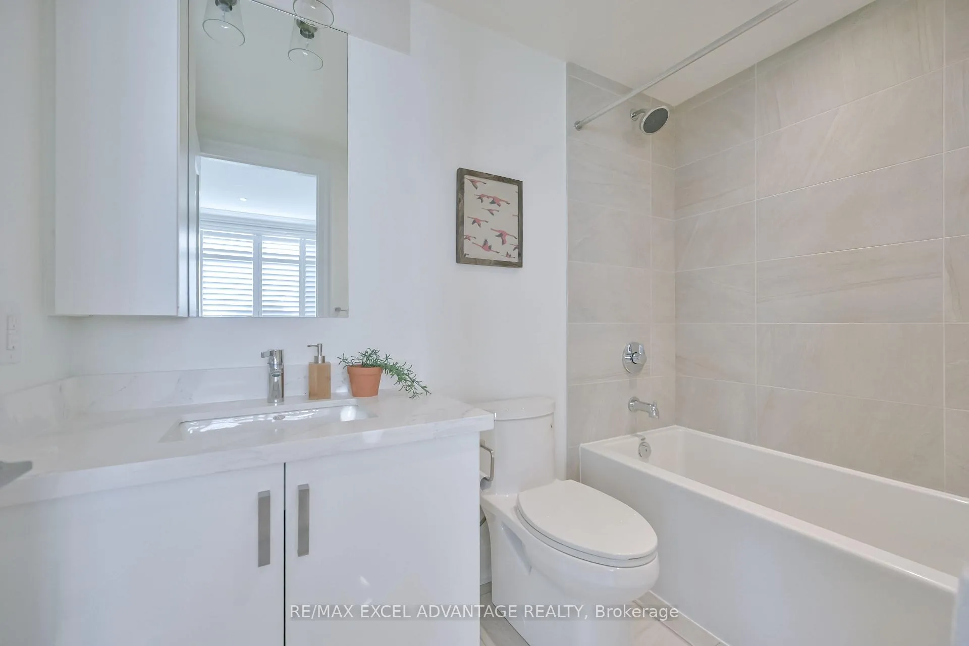 Photo 26 of 50 South Park Road, Markham, Commerce Valley — HOMEH
