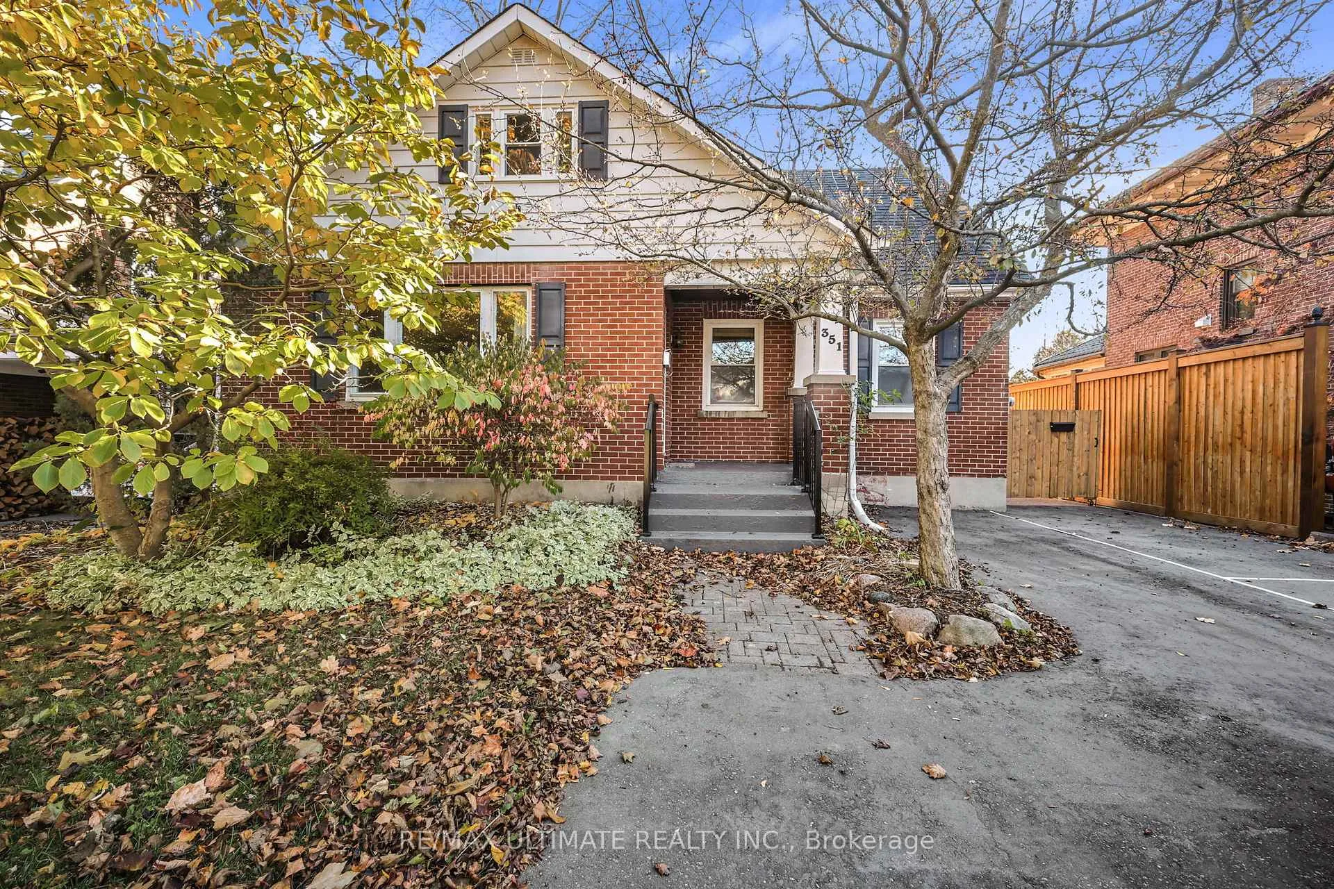 Photo 8 of 351 King Street E, Oshawa, Central — HOMEH