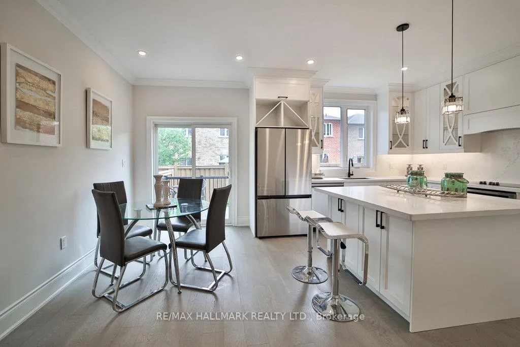Photo 5 of Unit 5, 5 Cranswick Lane, Ajax, Central West — HOMEH