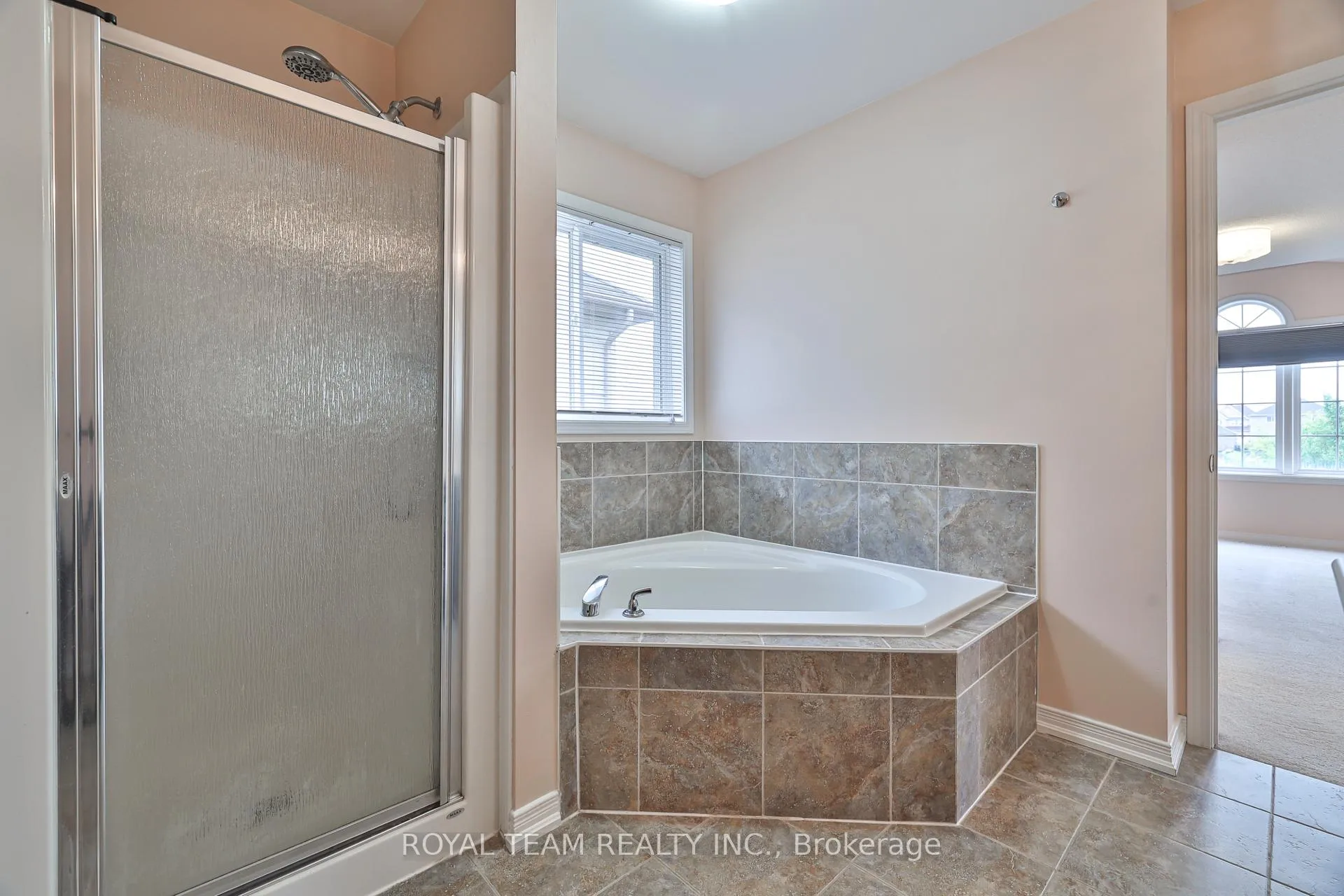 Photo 26 of 1398 Hunter Street, Innisfil, Alcona — HOMEH