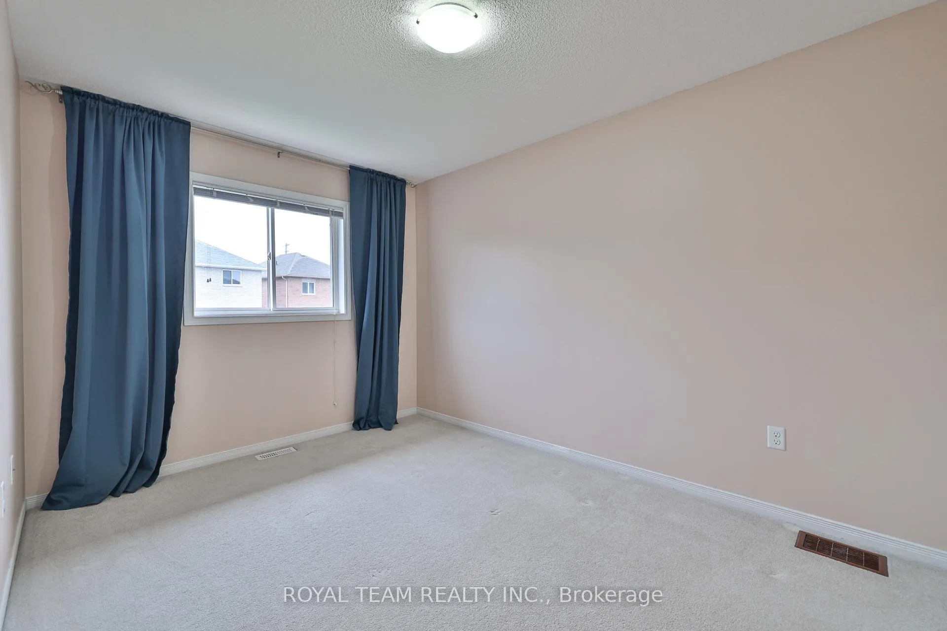 Photo 32 of 1398 Hunter Street, Innisfil, Alcona — HOMEH