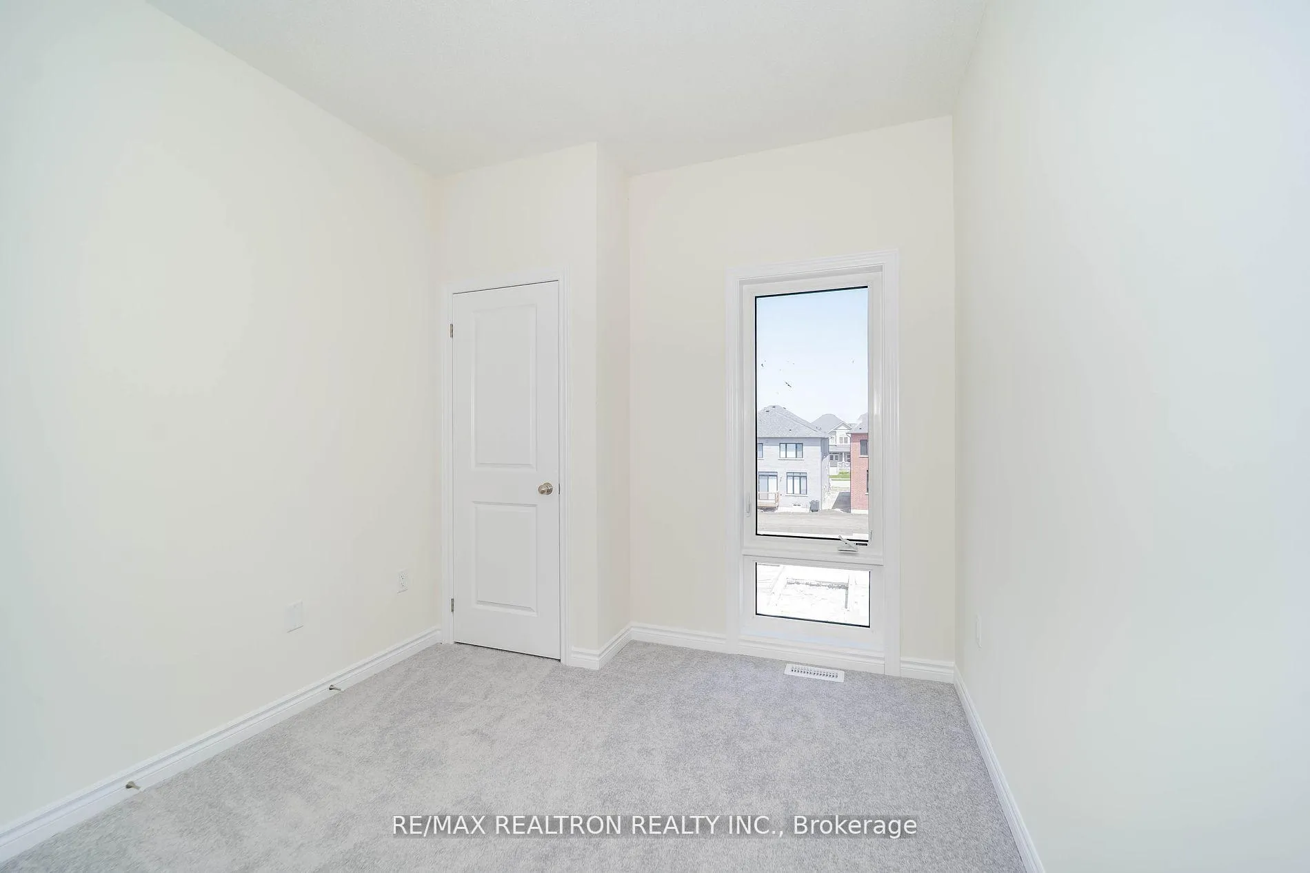 Photo 29 of 38 Gunton Street, Aurora, Bayview Northeast — HOMEH
