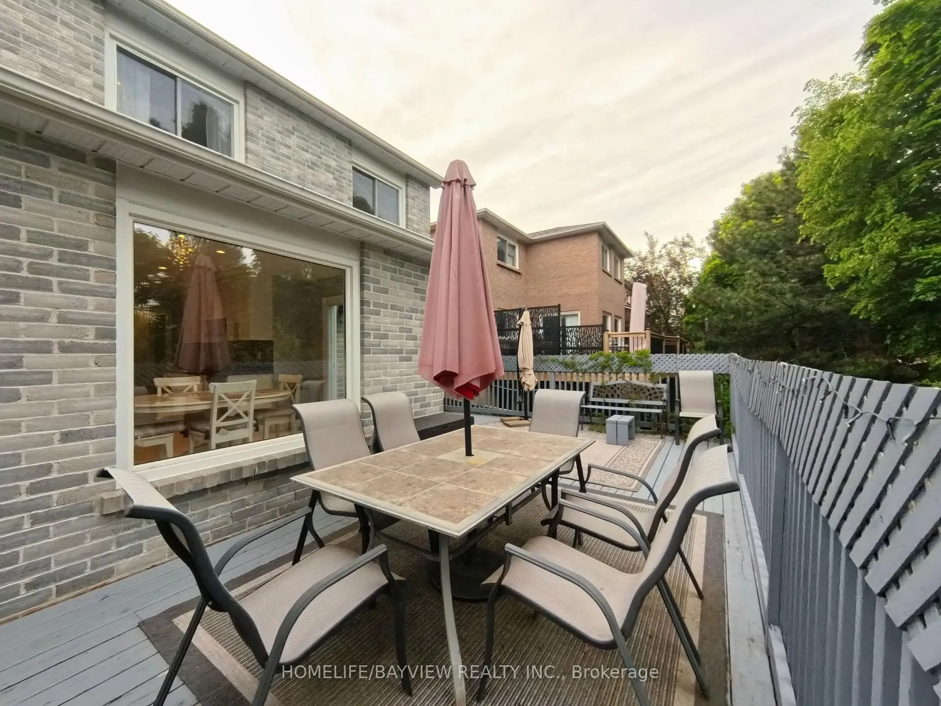 Photo 20 of 22 Baycroft Lane, Aurora, Aurora Heights — HOMEH