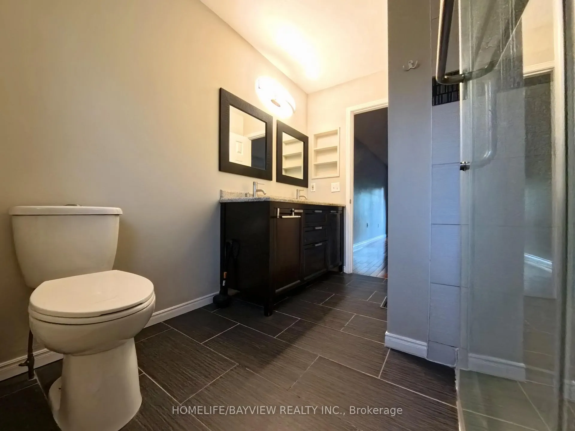 Photo 25 of 22 Baycroft Lane, Aurora, Aurora Heights — HOMEH