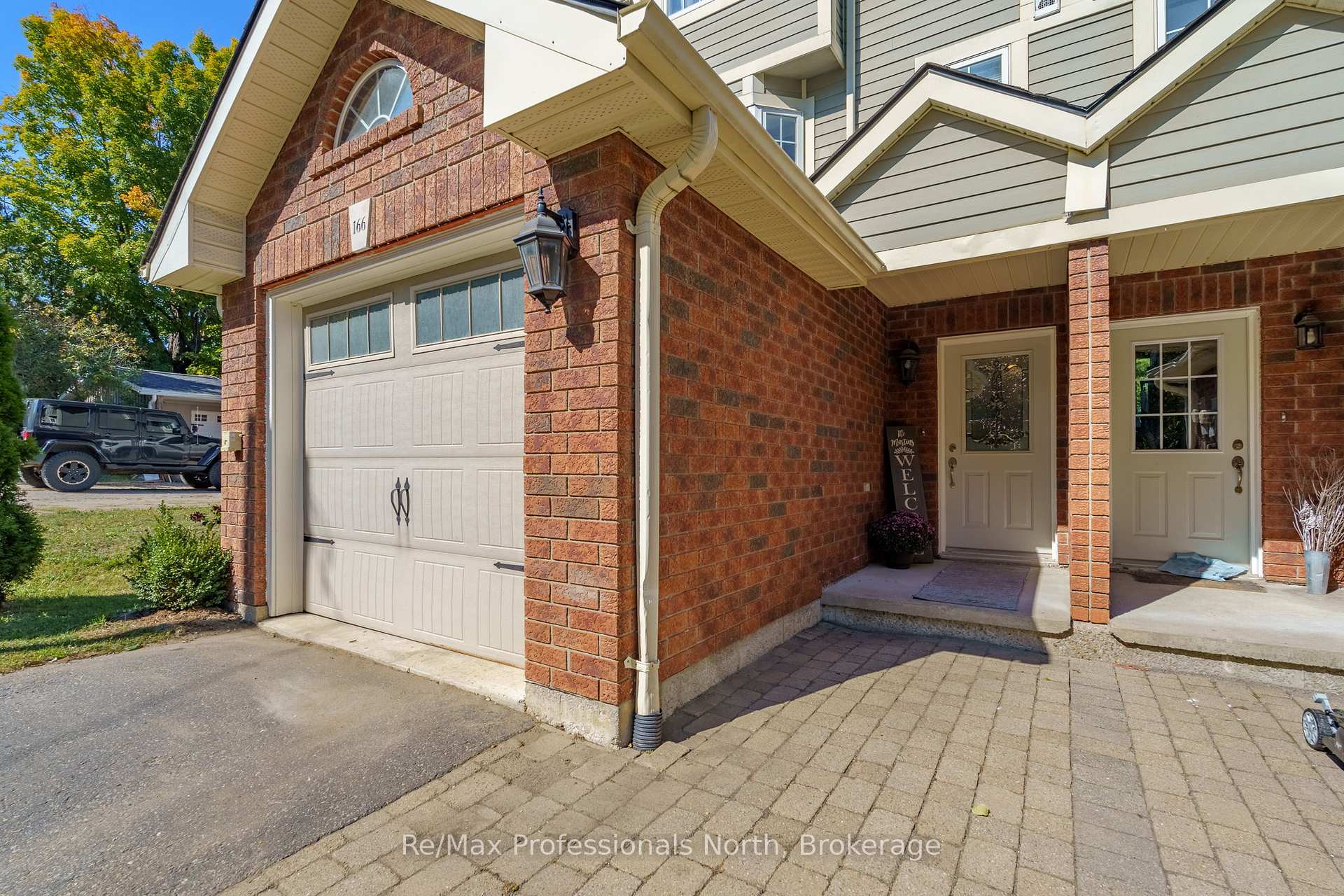 Photo 3 of 166 Musquash Road, Gravenhurst, Muskoka (S) — HOMEH