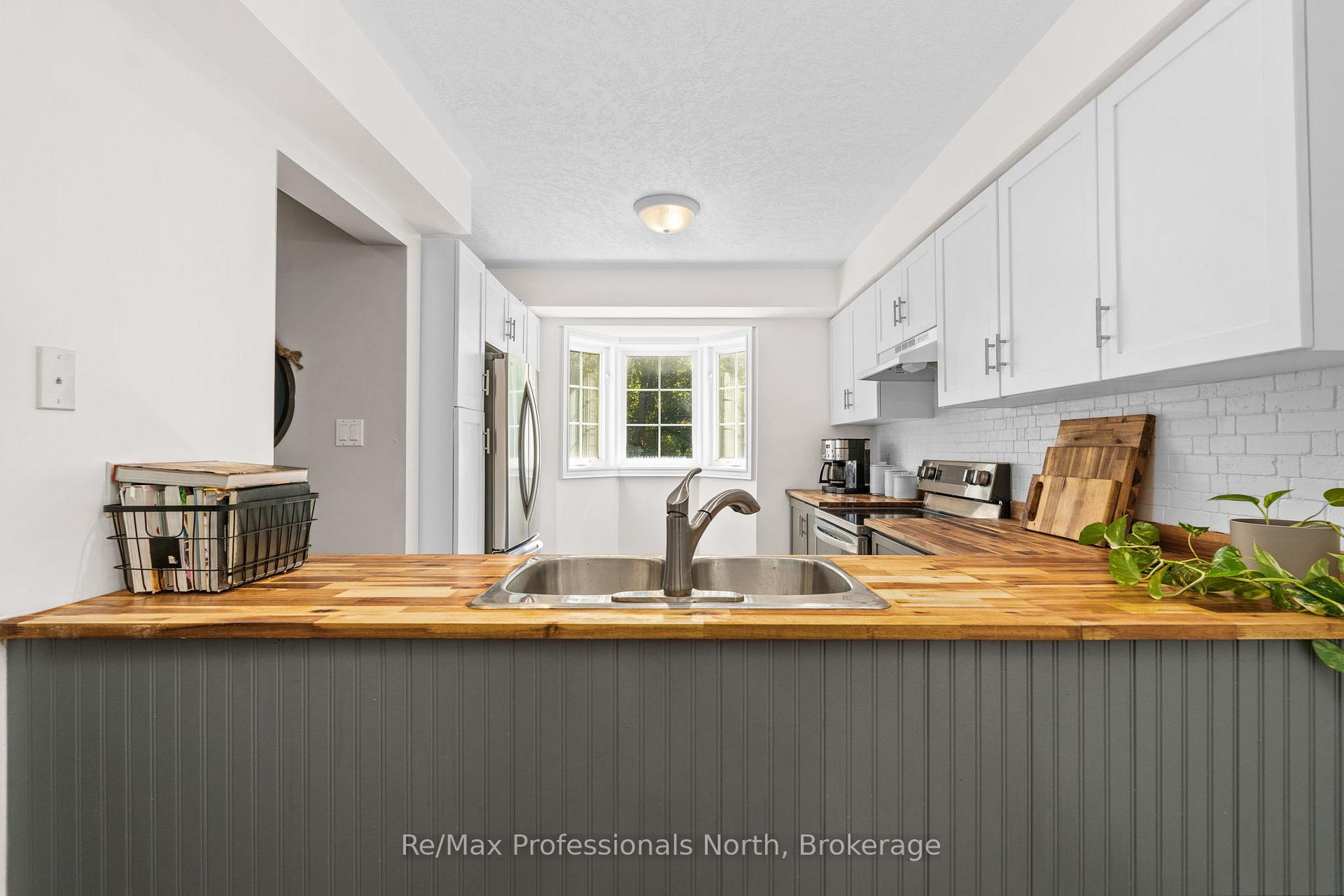 Photo 12 of 166 Musquash Road, Gravenhurst, Muskoka (S) — HOMEH