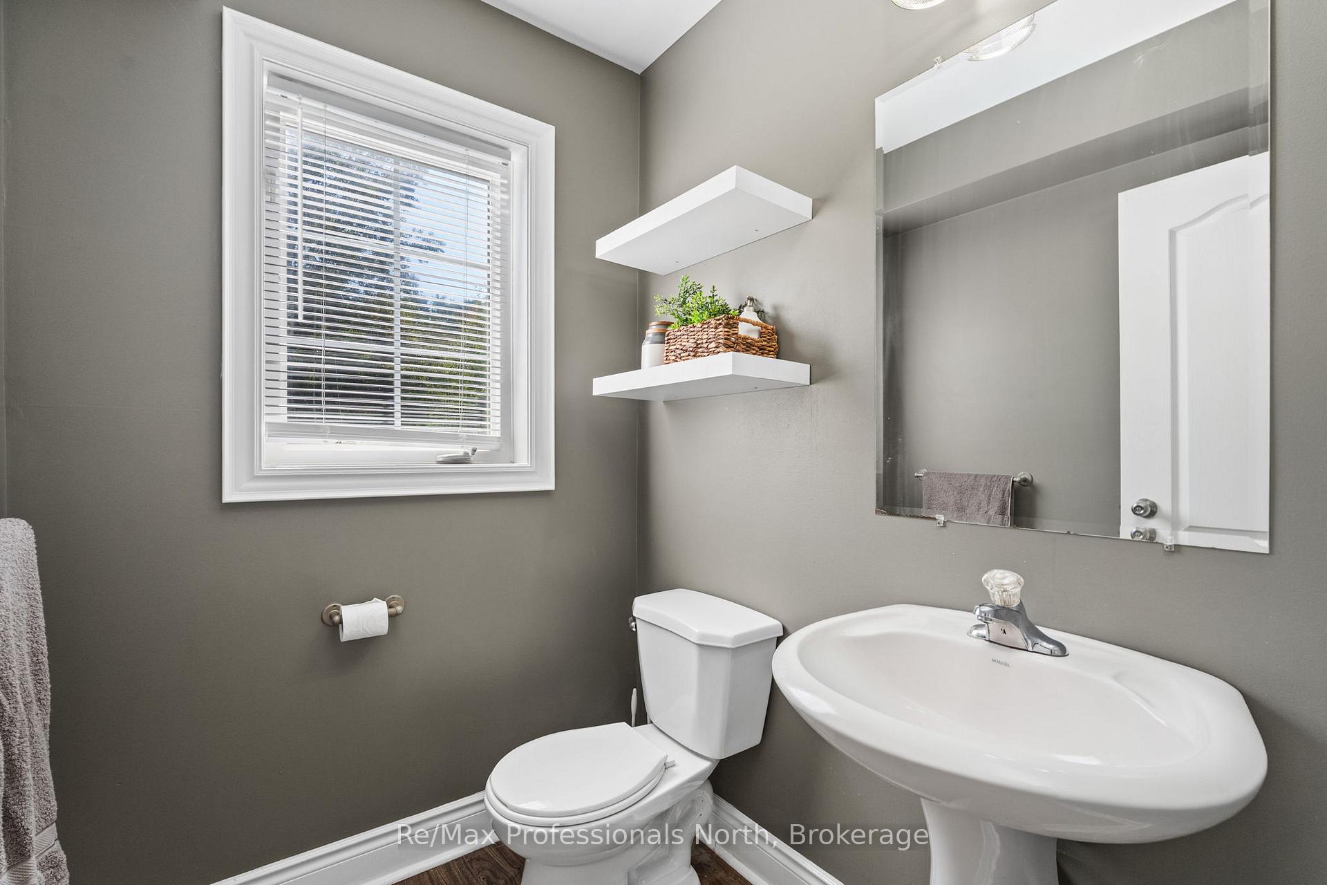 Photo 17 of 166 Musquash Road, Gravenhurst, Muskoka (S) — HOMEH