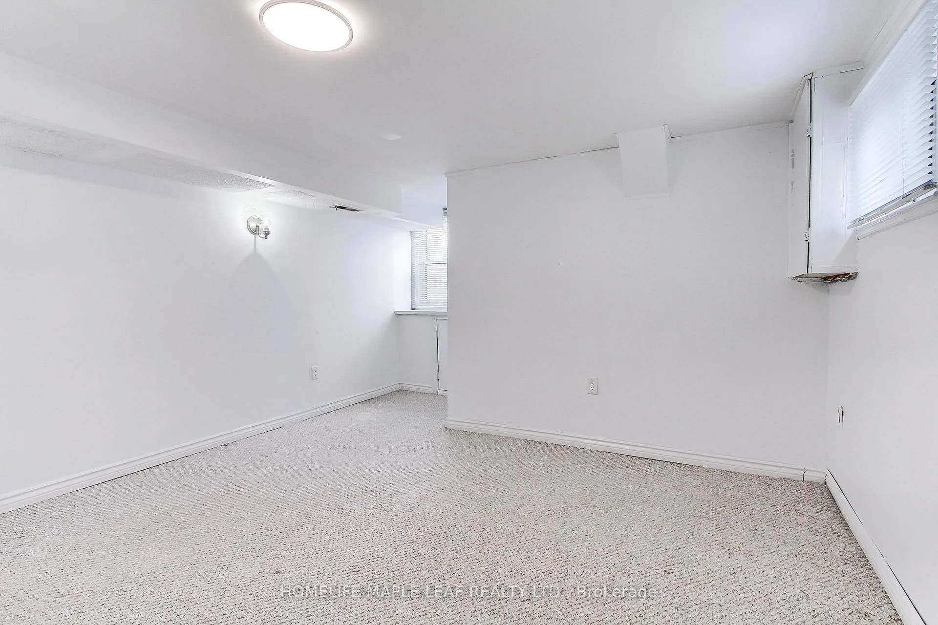 Photo 17 of 716 Yeremi Street, Pickering, West Shore — HOMEH