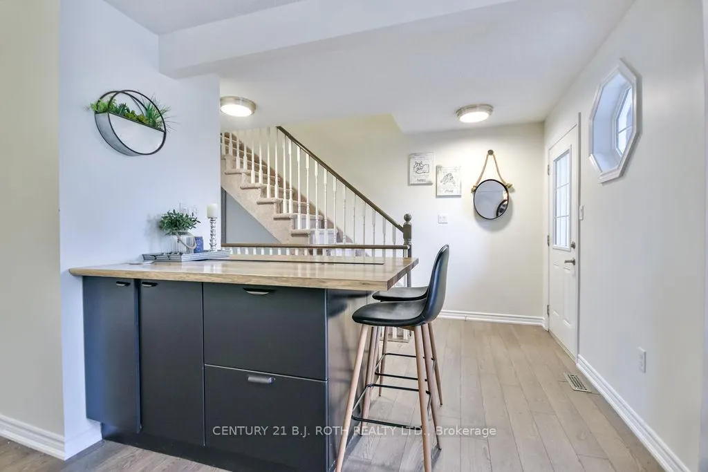Photo 14 of Unit 3, 49 Ferndale Drive S, Barrie, Ardagh — HOMEH