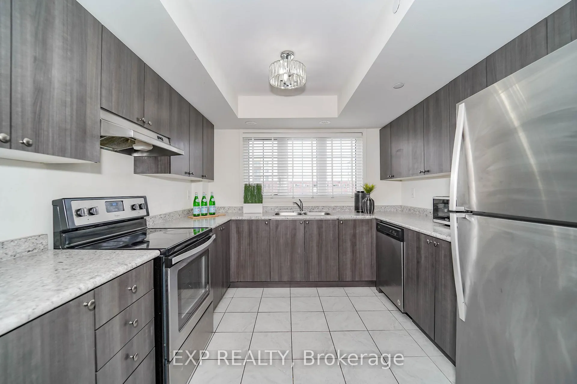 Photo 3 of 2560 Bromus Path, Oshawa, Windfields — HOMEH