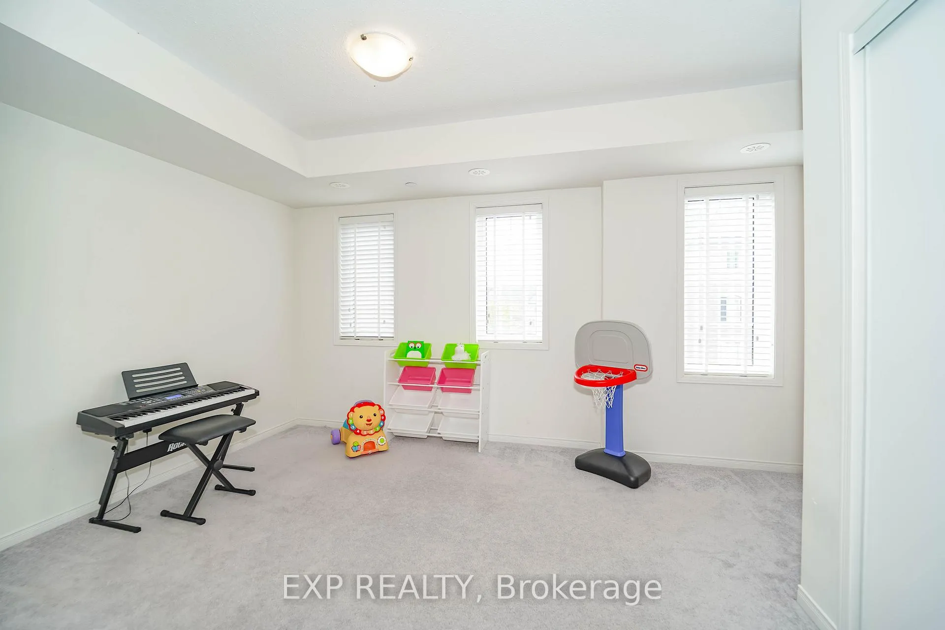 Photo 19 of 2560 Bromus Path, Oshawa, Windfields — HOMEH