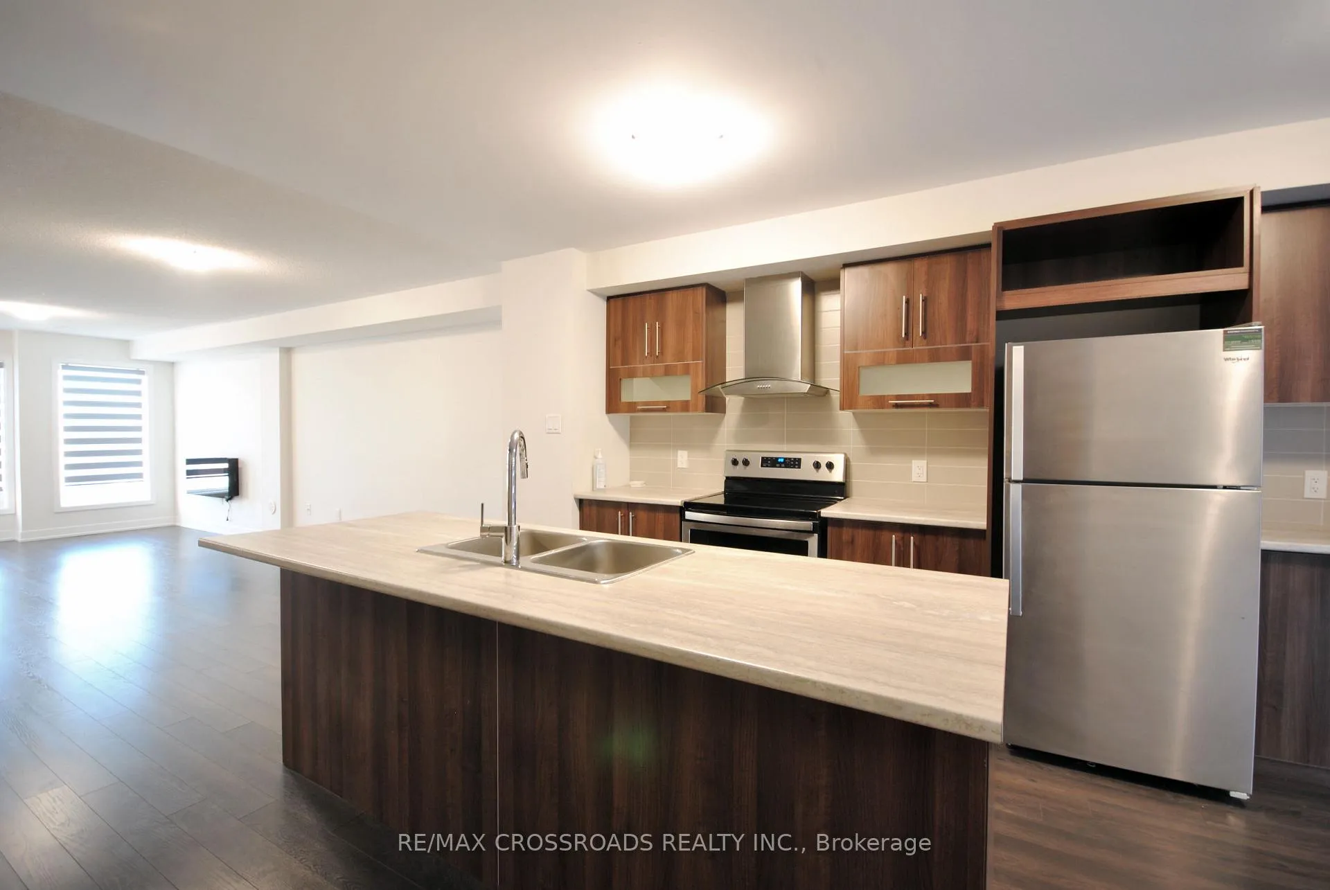 Photo 6 of 36 Shawfield Way, Whitby, Pringle Creek — HOMEH