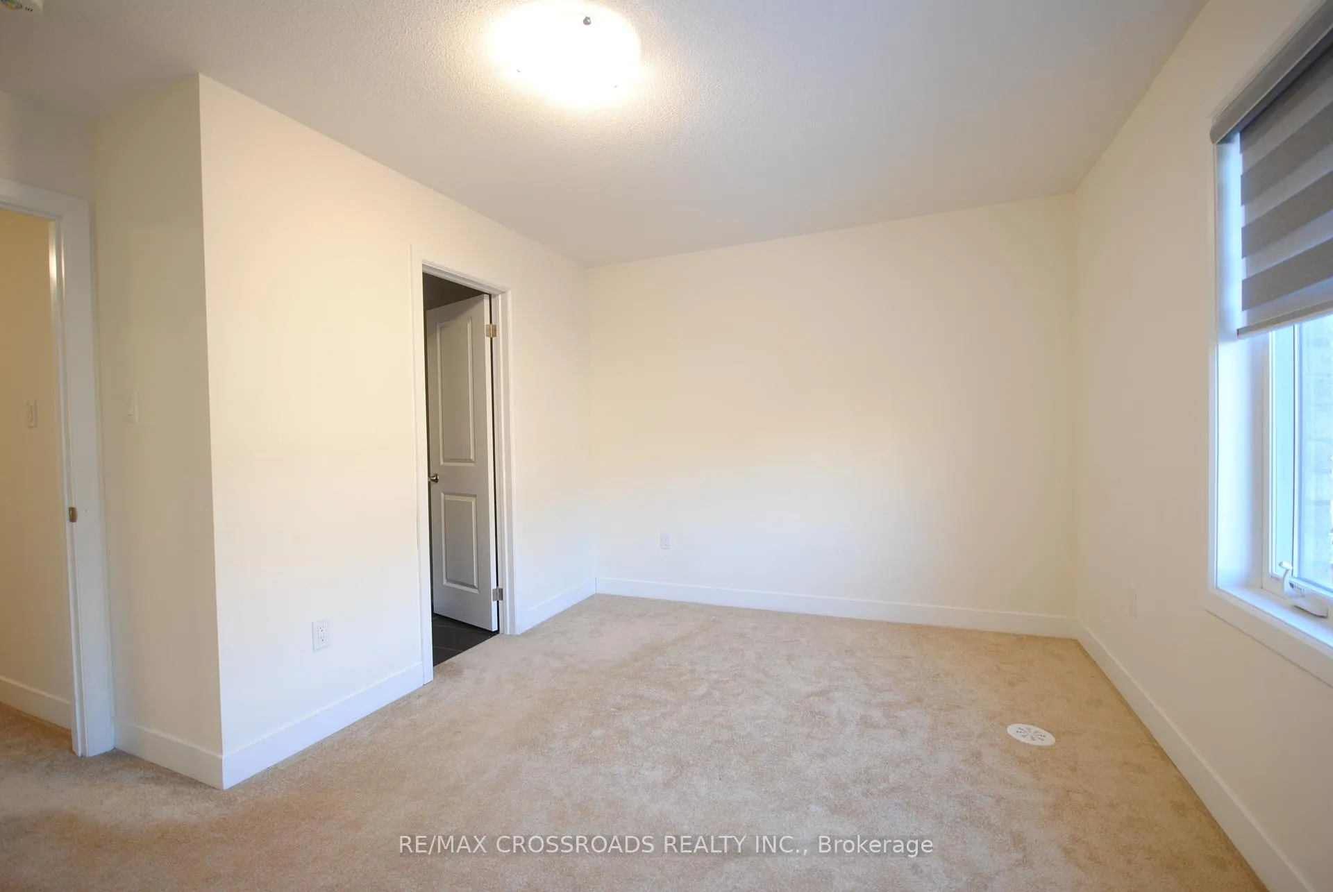 Photo 10 of 36 Shawfield Way, Whitby, Pringle Creek — HOMEH