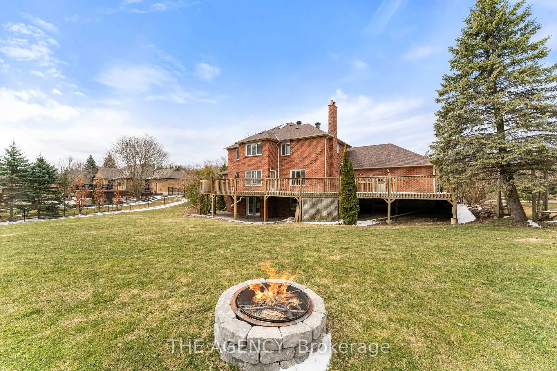 Photo 13 of 92 Russell Snider (Basement) Drive, King, Nobleton — HOMEH