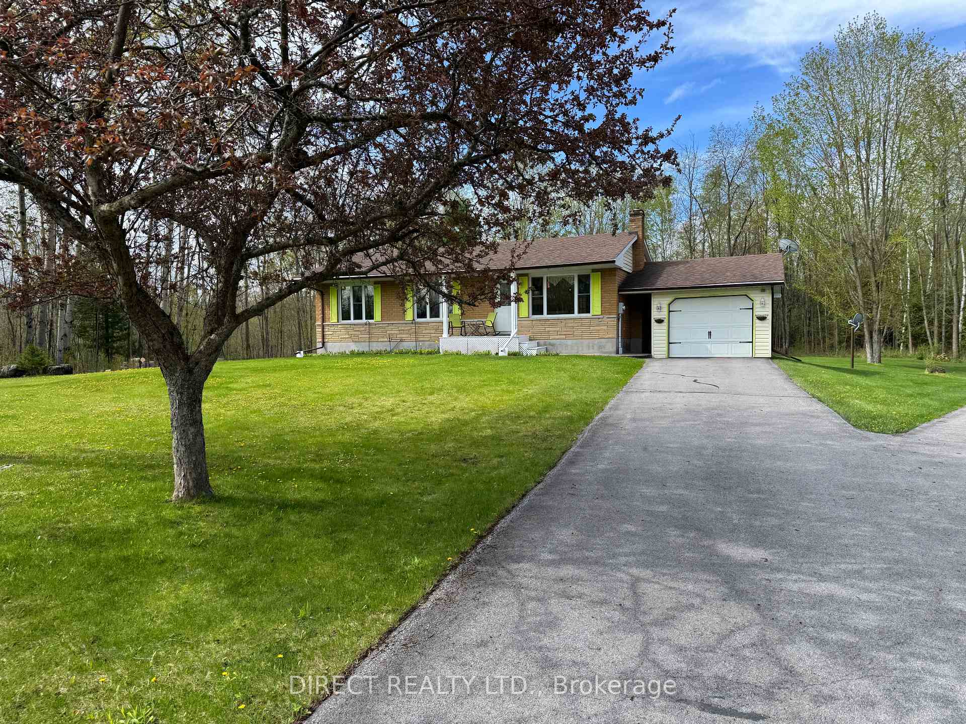 Photo 4 of 513 Old Madoc Road, Belleville, Thurlow Ward — HOMEH