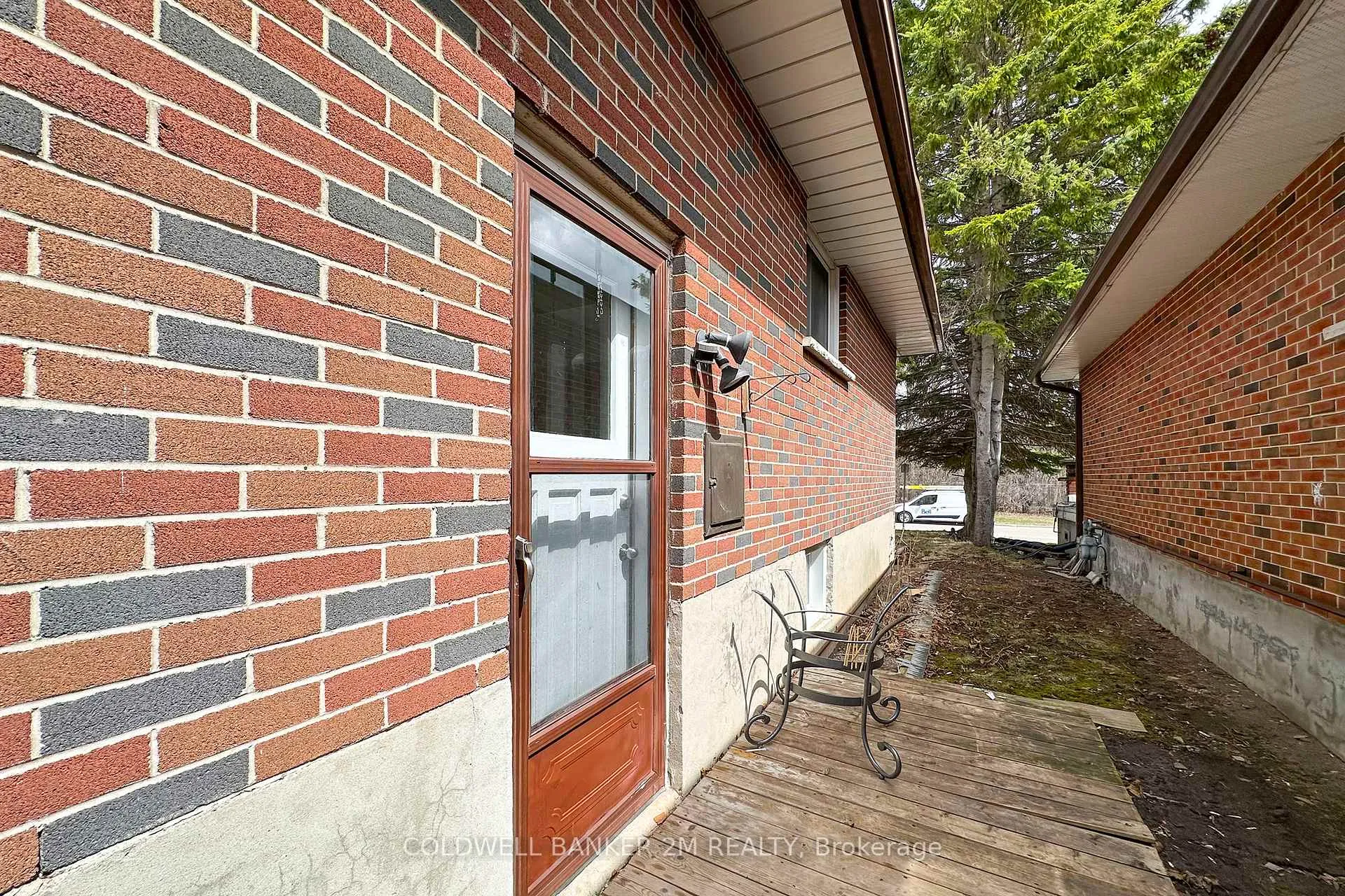 Photo 2 of 297 Admiral Road, Oshawa, McLaughlin — HOMEH