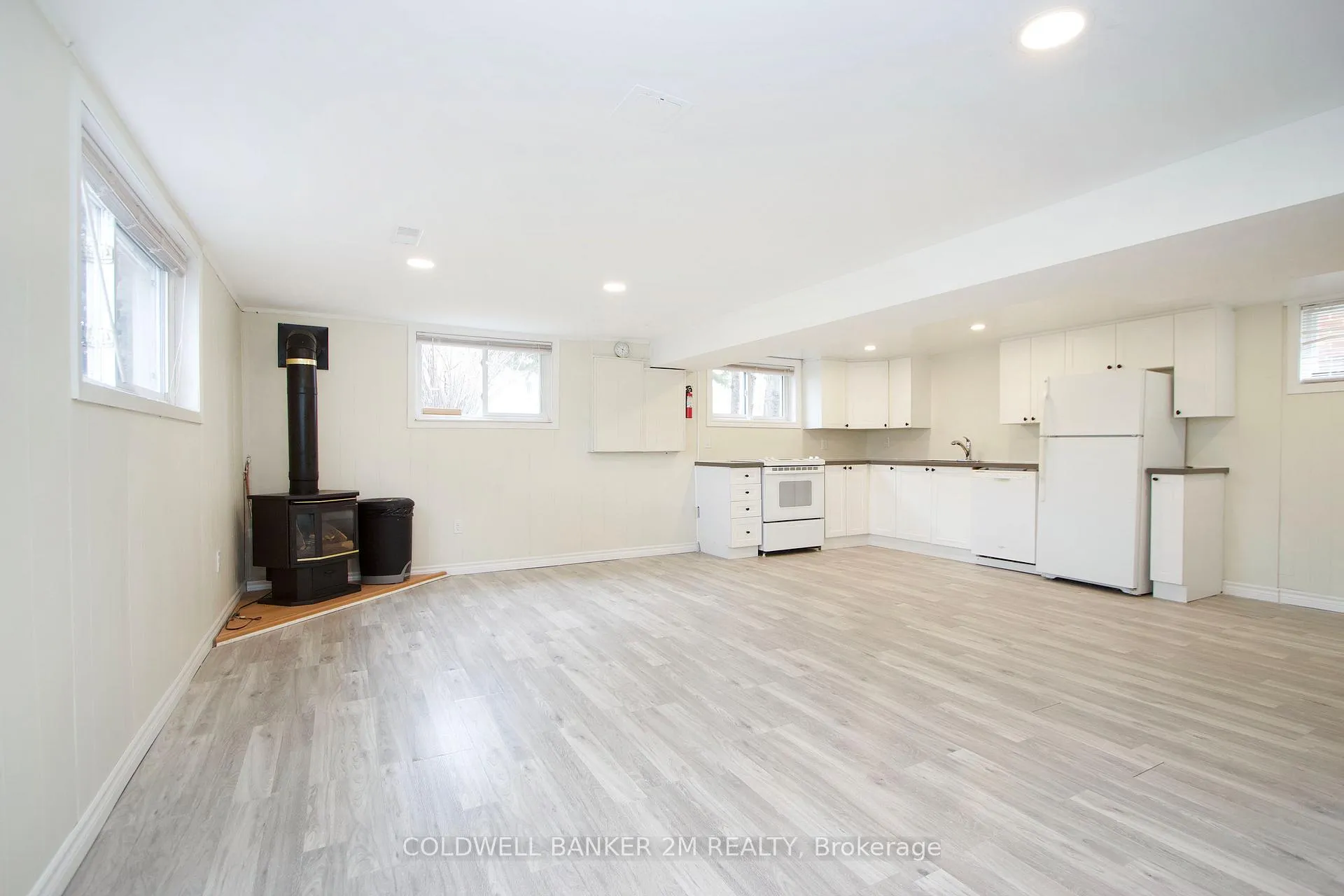 Photo 9 of 297 Admiral Road, Oshawa, McLaughlin — HOMEH
