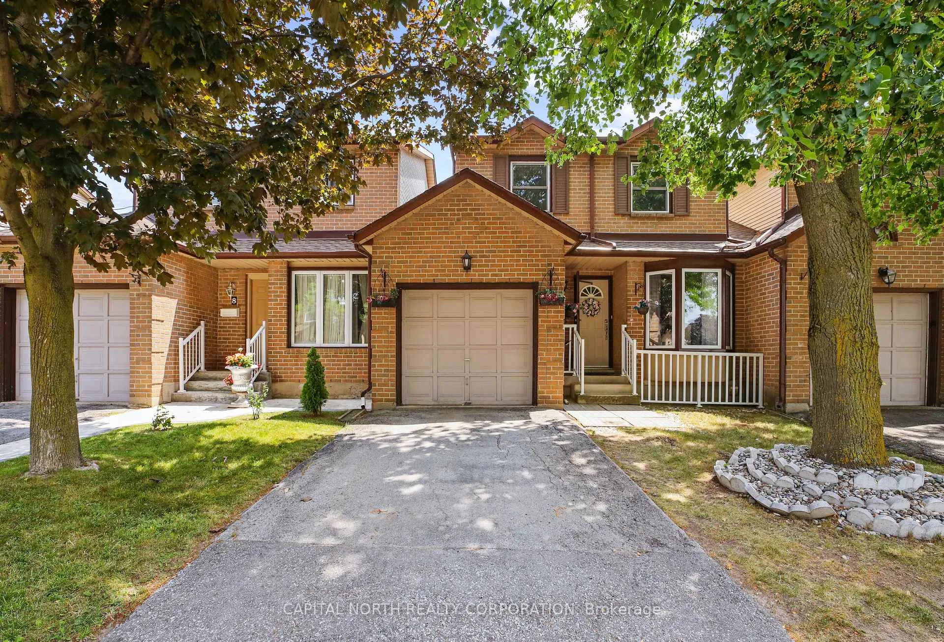 Photo 1 of Unit 9, 618 Barton Street, Hamilton, Stoney Creek — HOMEH