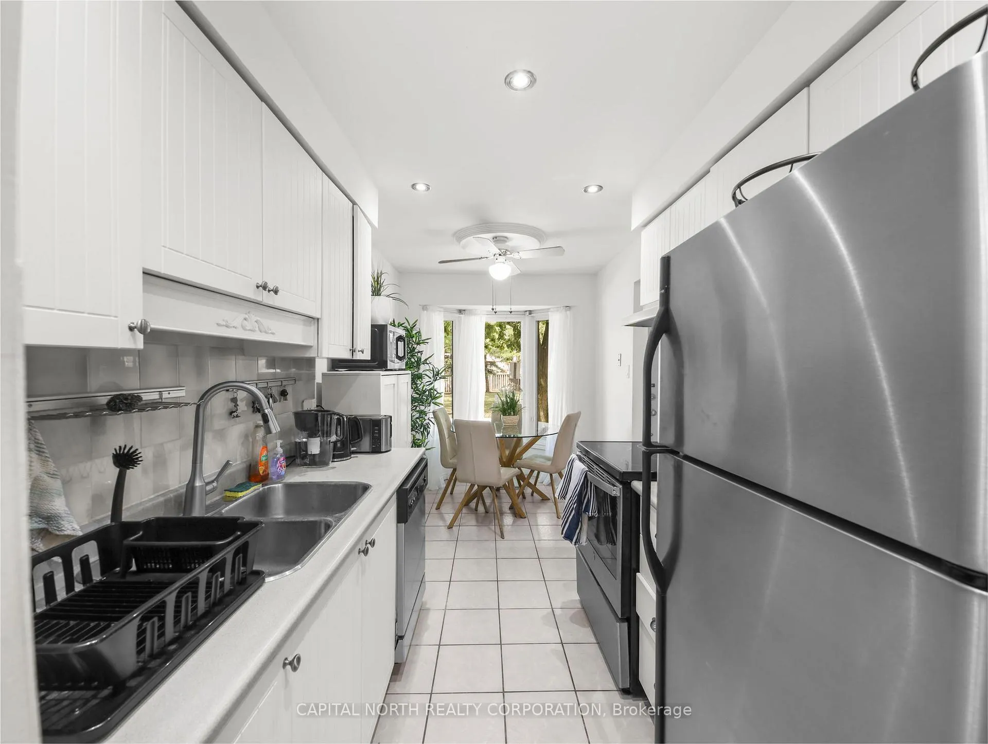 Photo 4 of Unit 9, 618 Barton Street, Hamilton, Stoney Creek — HOMEH