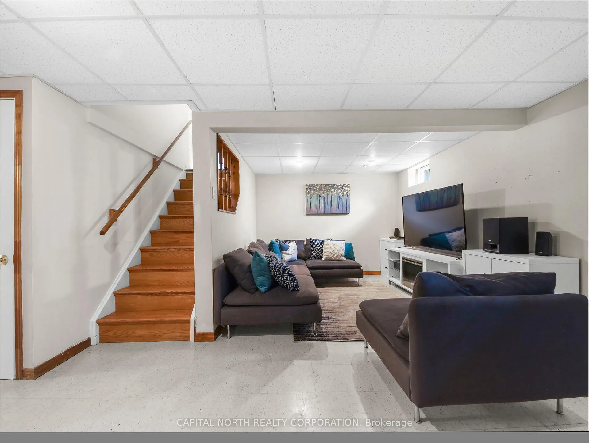 Photo 16 of Unit 9, 618 Barton Street, Hamilton, Stoney Creek — HOMEH