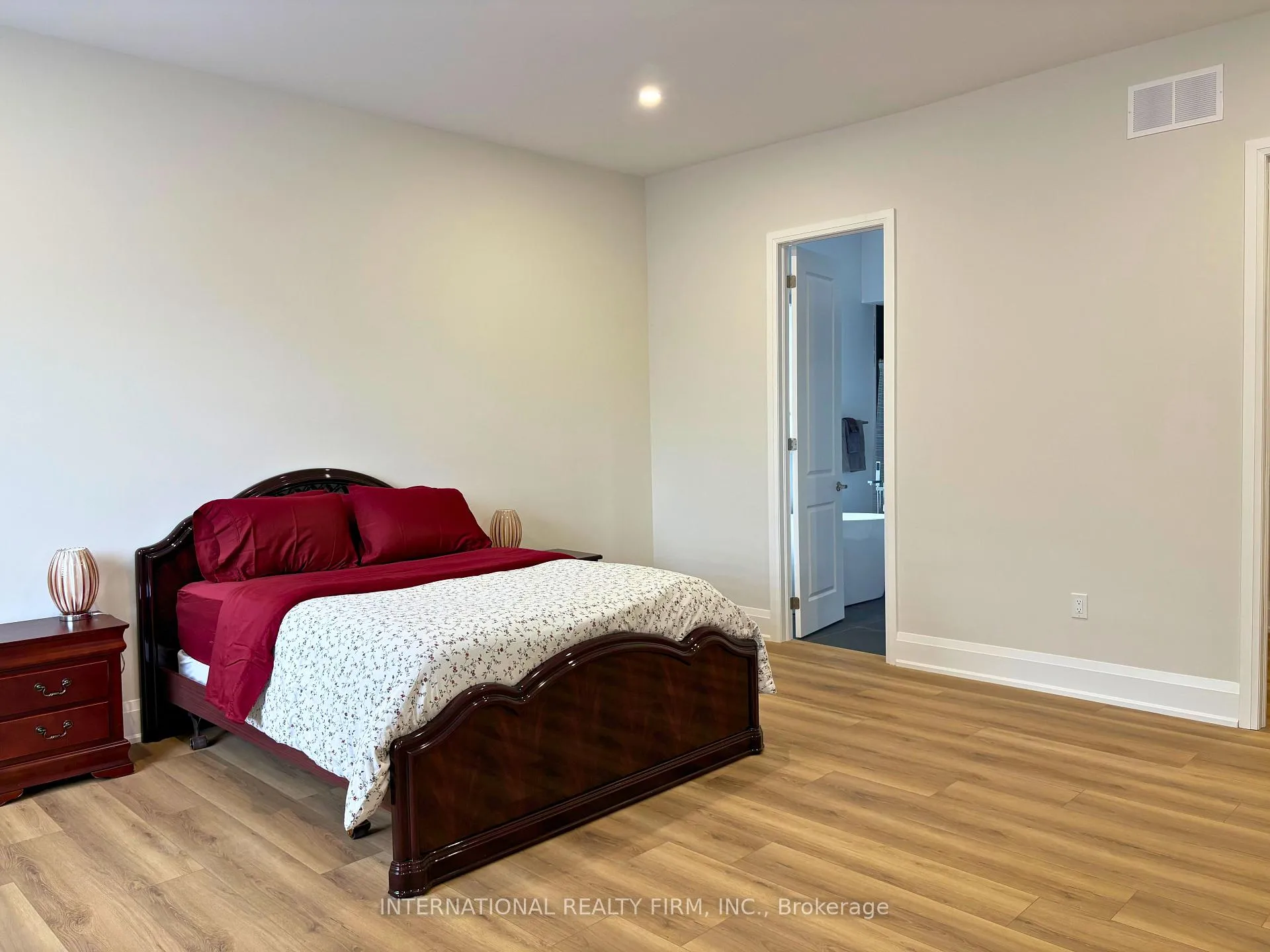 Photo 9 of Unit 1, 670 Park Road, Innisfil, Alcona — HOMEH