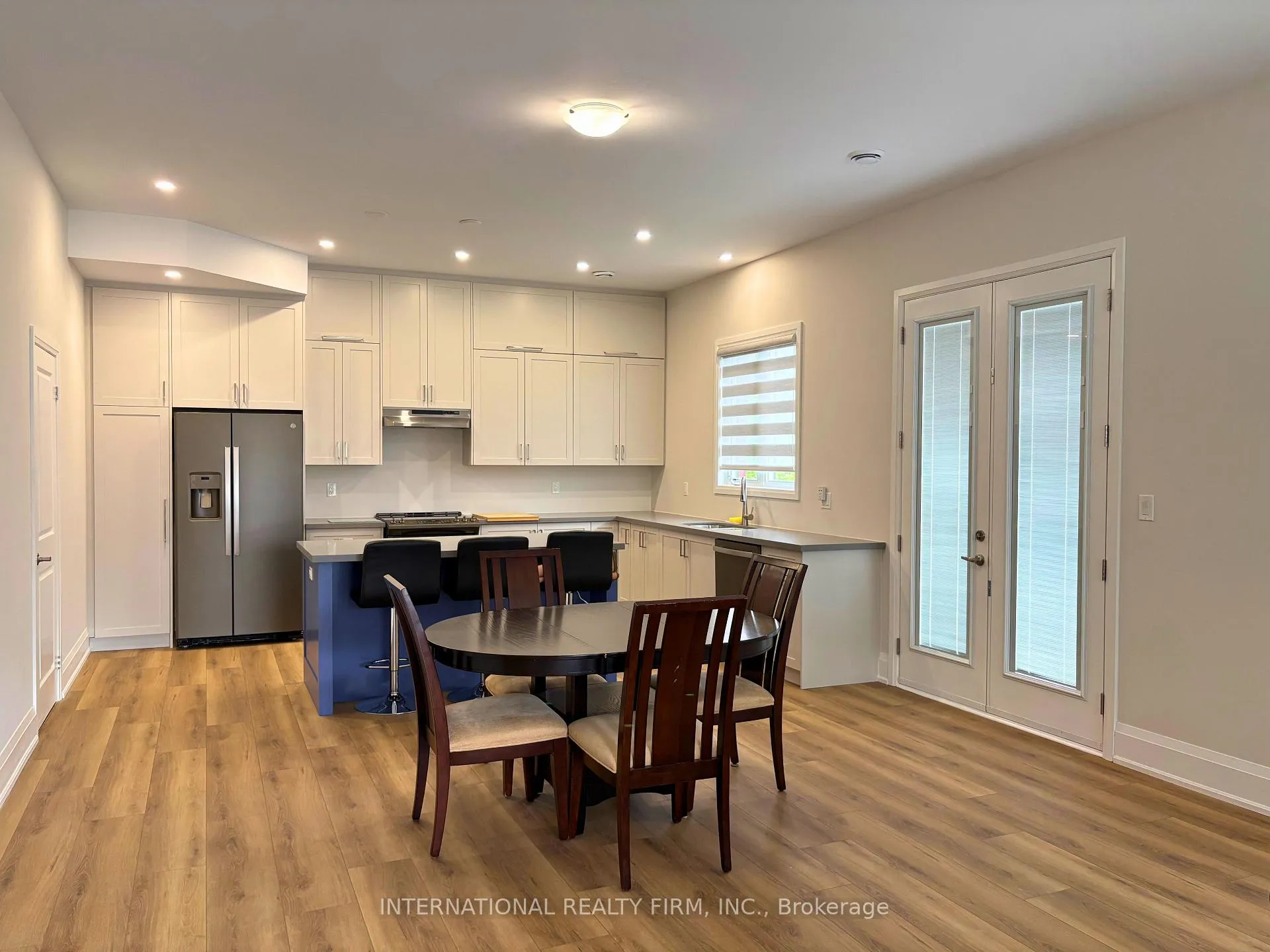 Photo 13 of Unit 1, 670 Park Road, Innisfil, Alcona — HOMEH