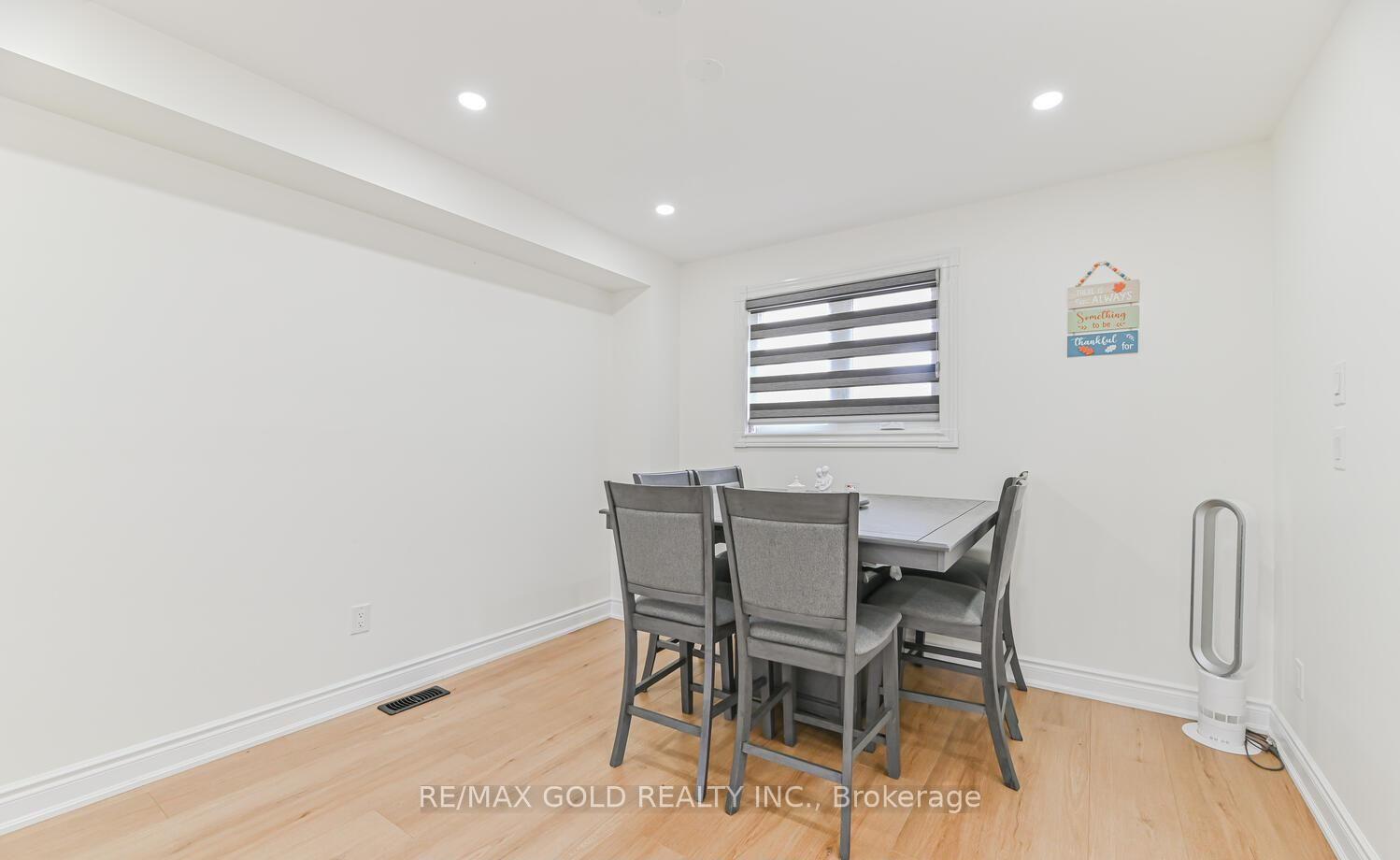 Photo 10 of 81 Drake Boulevard, Brampton, Southgate — HOMEH