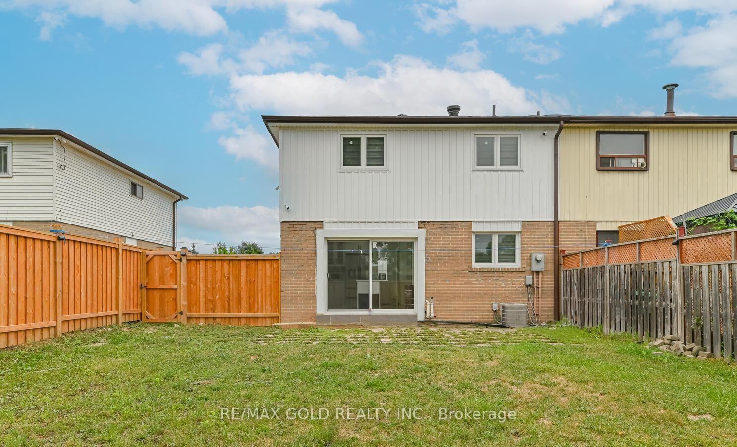 Photo 29 of 81 Drake Boulevard, Brampton, Southgate — HOMEH