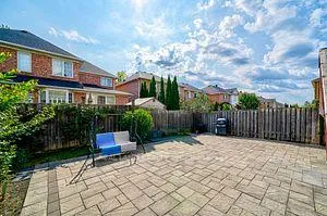 Photo 27 of 39 Roy Rainey Avenue, Markham, Wismer — HOMEH