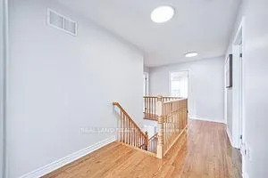 Photo 30 of 39 Roy Rainey Avenue, Markham, Wismer — HOMEH