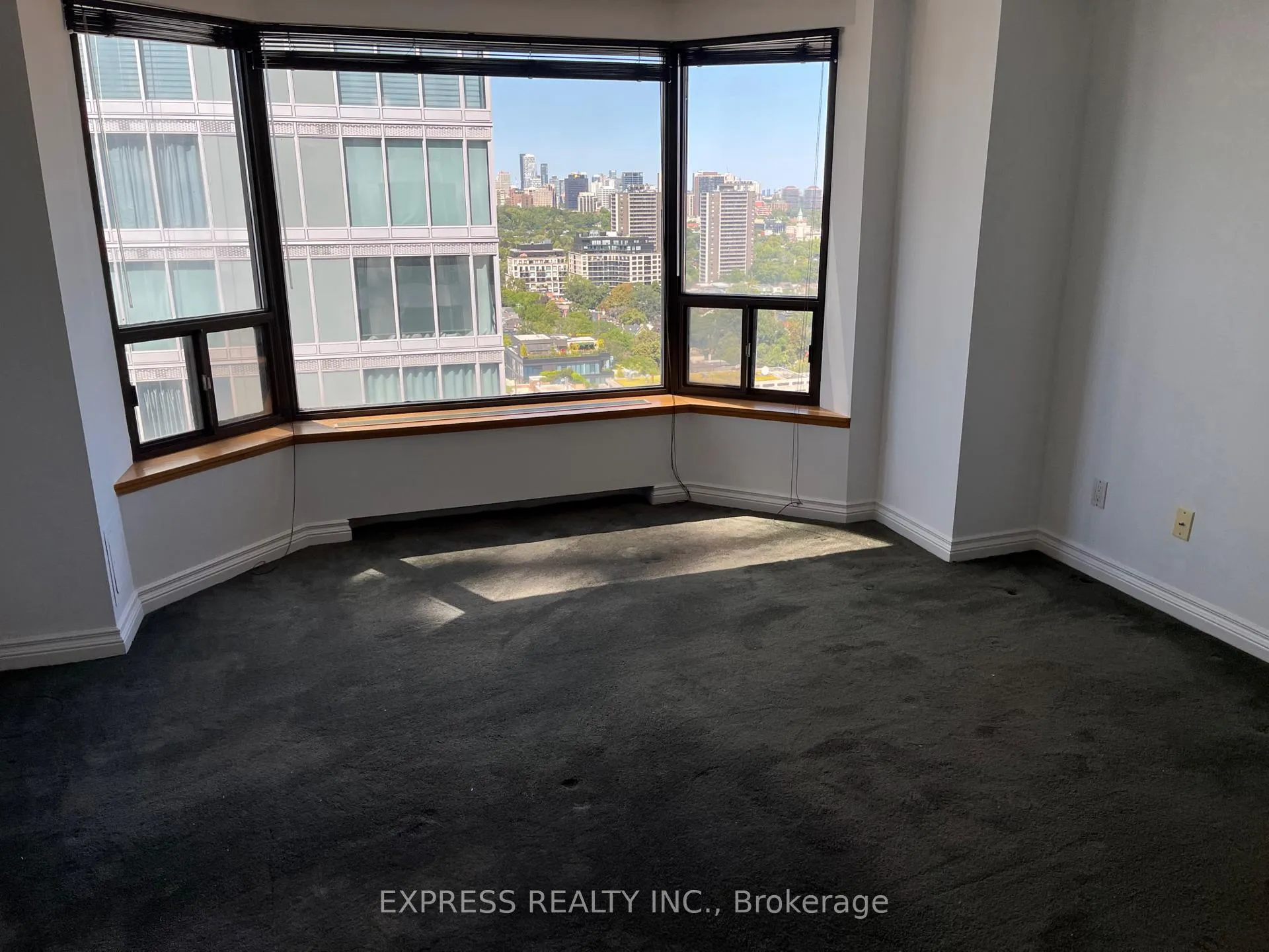 Photo 13 of Unit 2001, 175 Cumberland Street, Toronto, The Annex — HOMEH