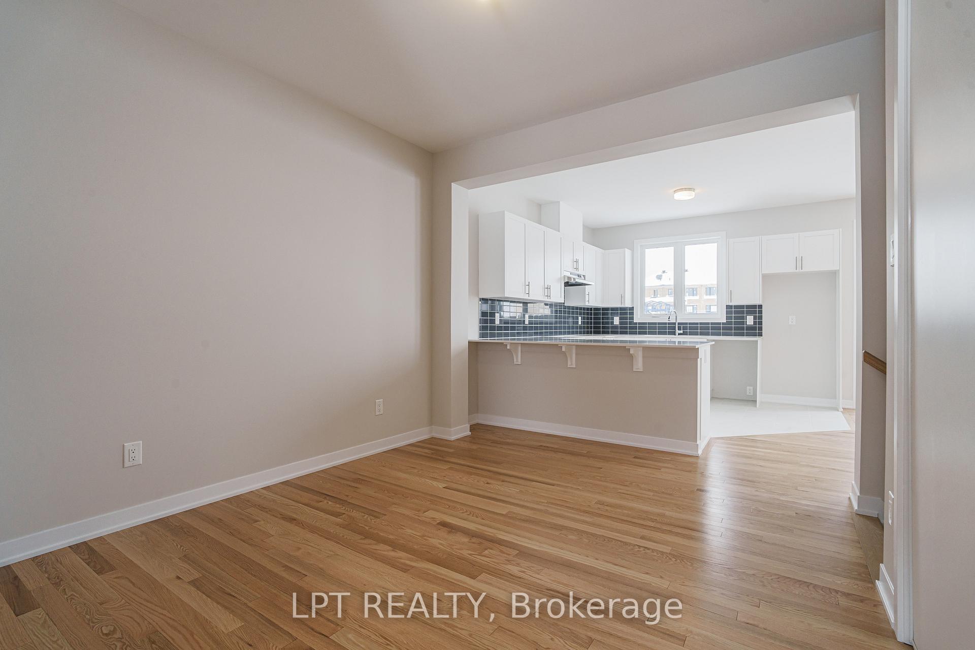 Photo 8 of 1937 Elevation Road, Ottawa, Barrhaven - Half Moon Bay — HOMEH