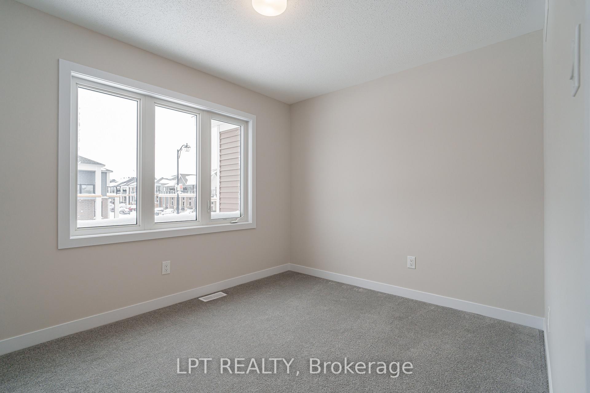 Photo 19 of 1937 Elevation Road, Ottawa, Barrhaven - Half Moon Bay — HOMEH