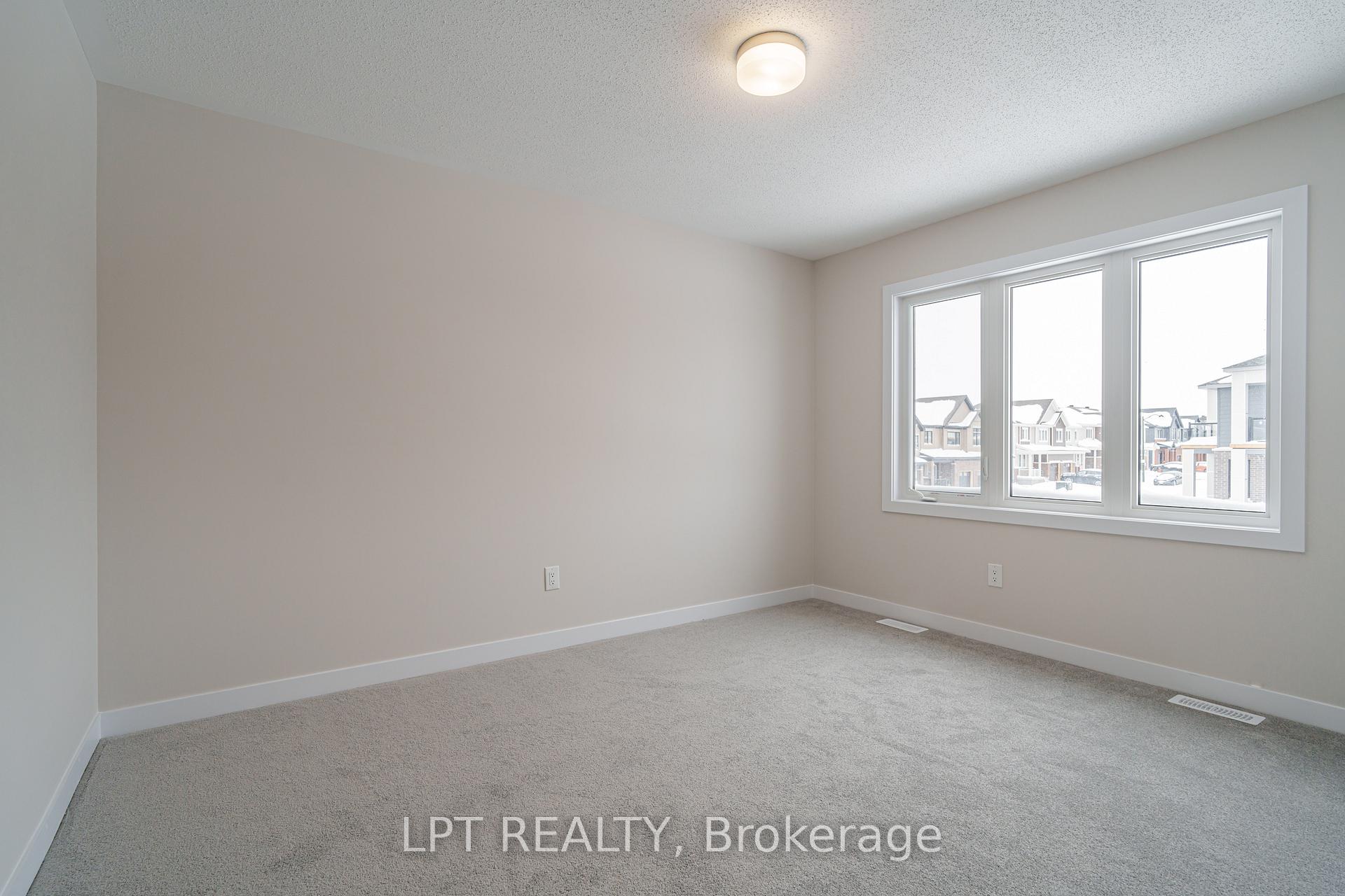 Photo 21 of 1937 Elevation Road, Ottawa, Barrhaven - Half Moon Bay — HOMEH