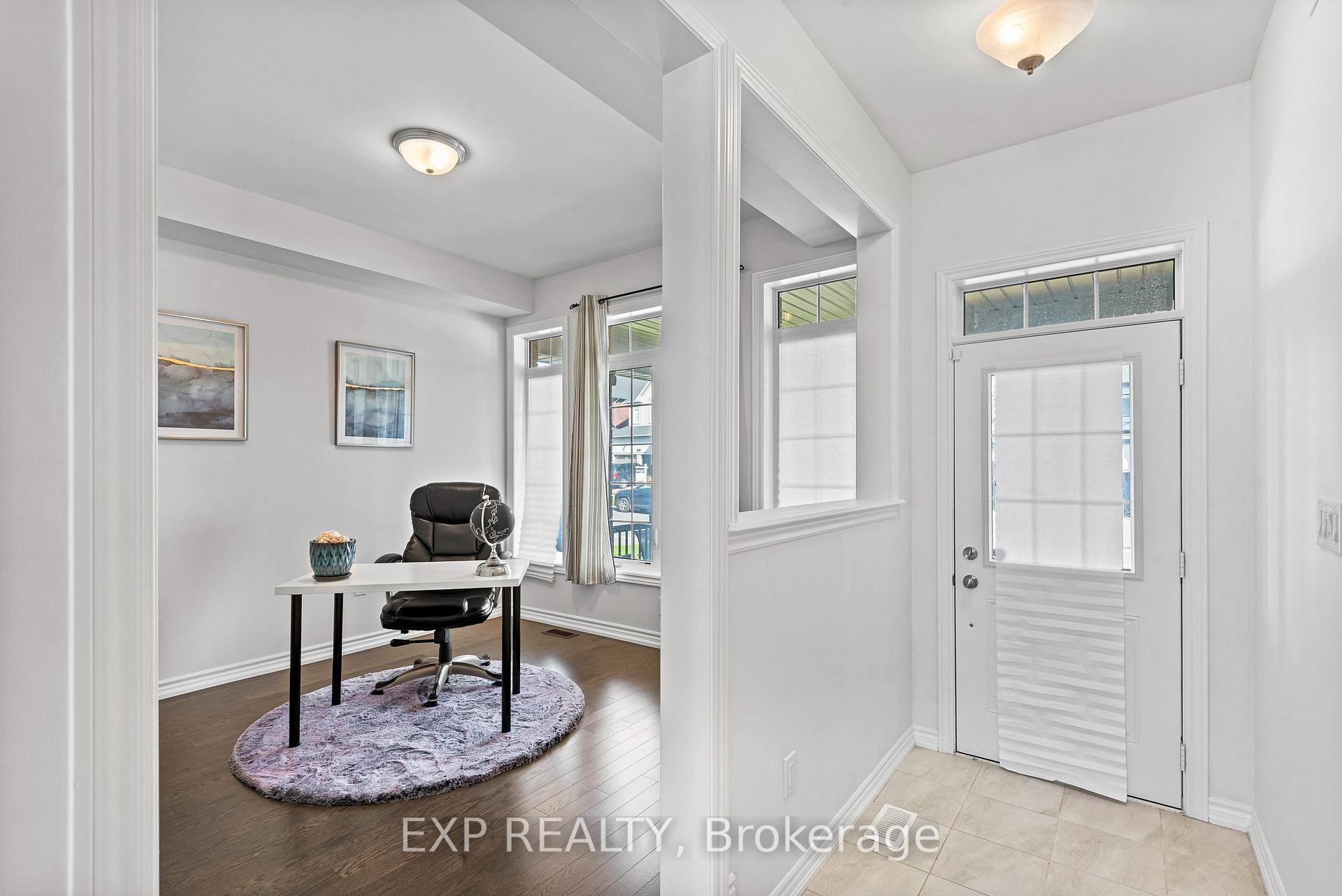 Photo 3 of 56 Horizon Avenue, Cavan Monaghan, Cavan Twp — HOMEH